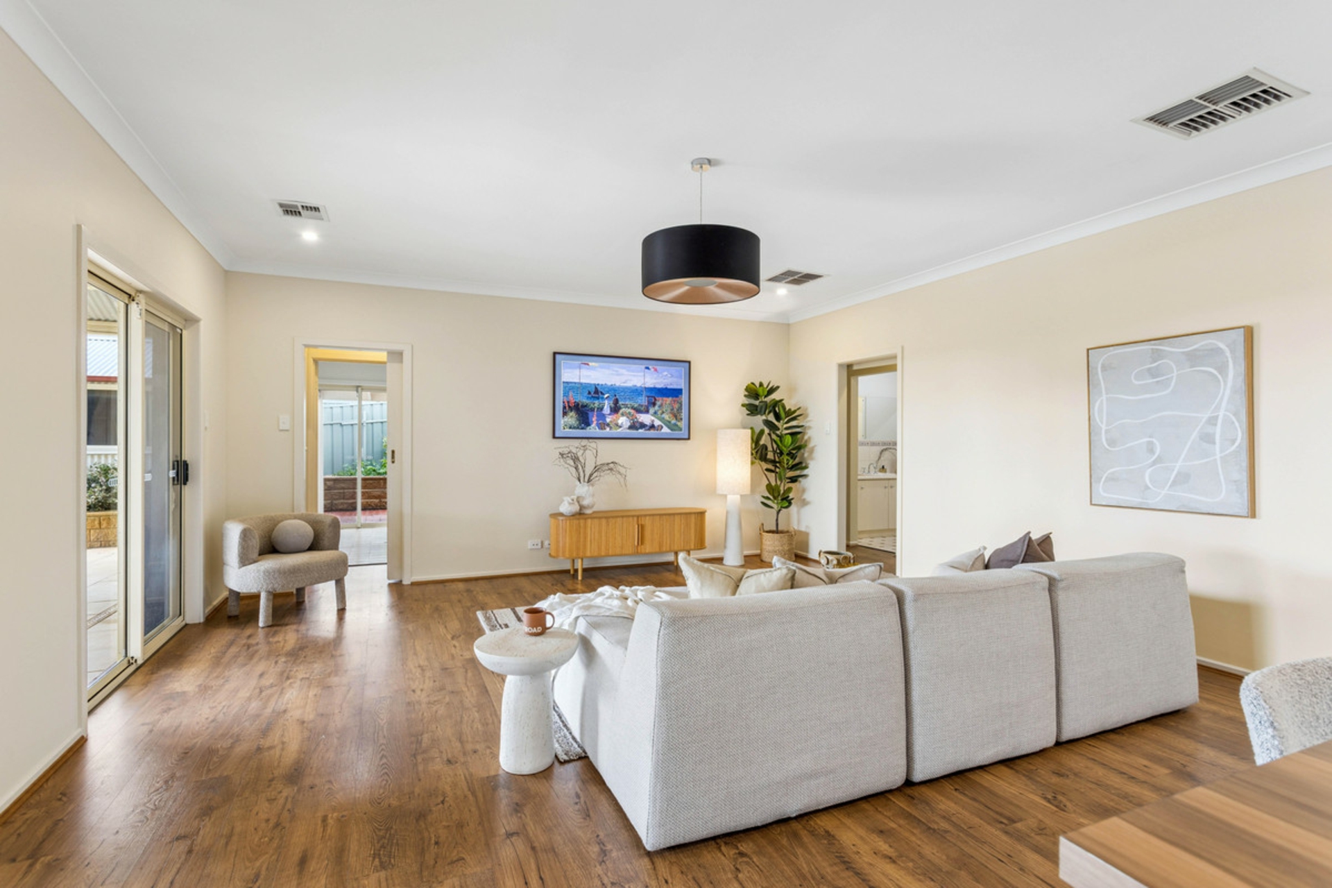12 Lipson Reach Road — photo 9 of 25
