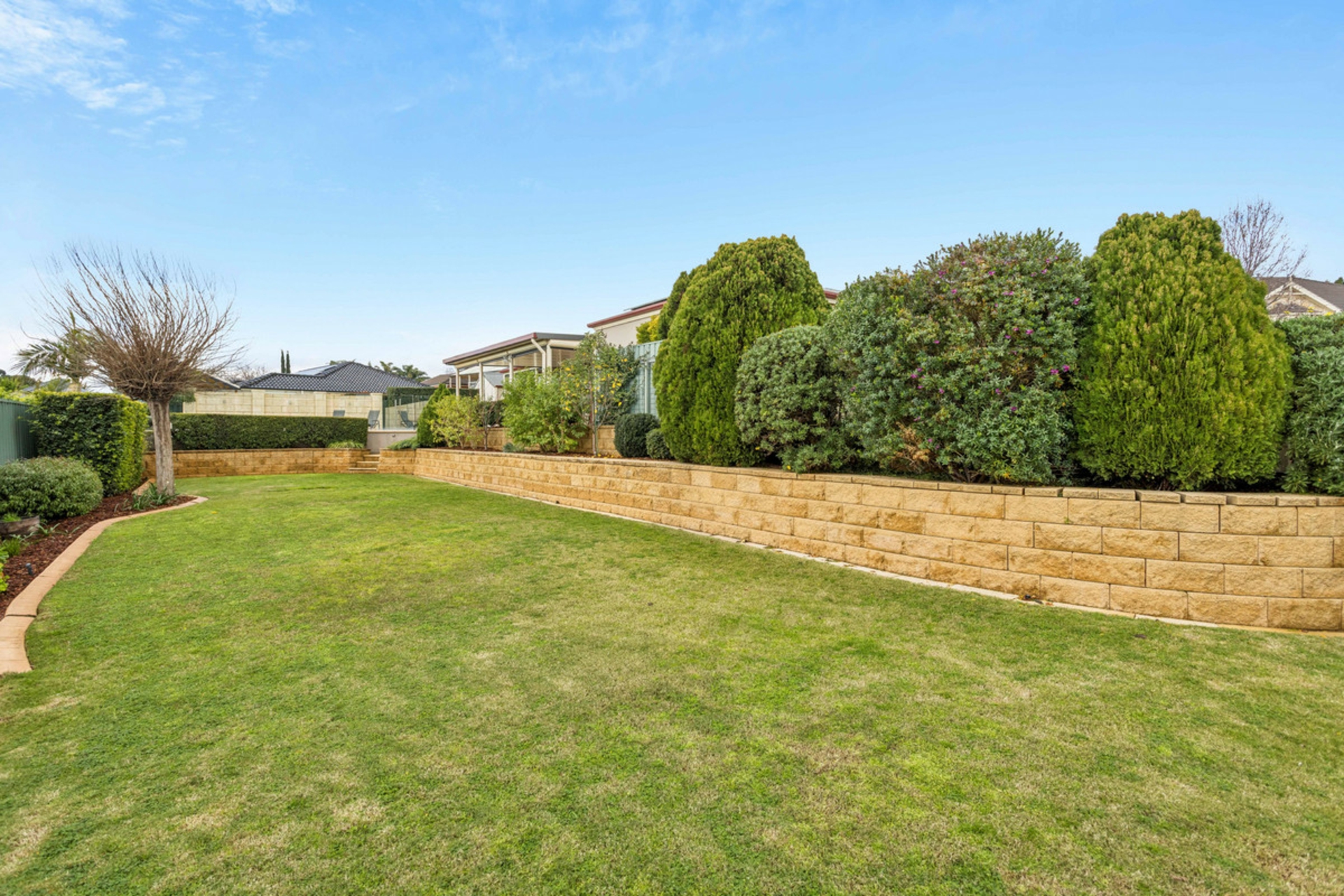 12 Lipson Reach Road — photo 24 of 25