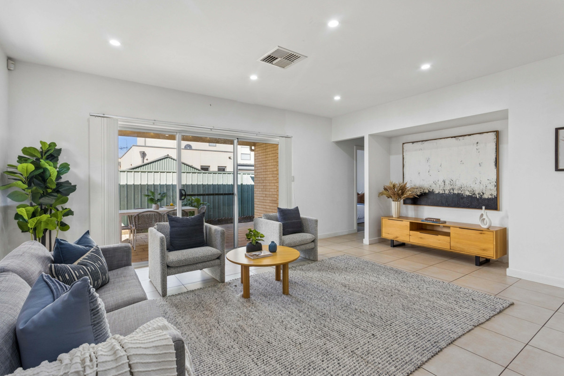 3 Logan Street — photo 3 of 13
