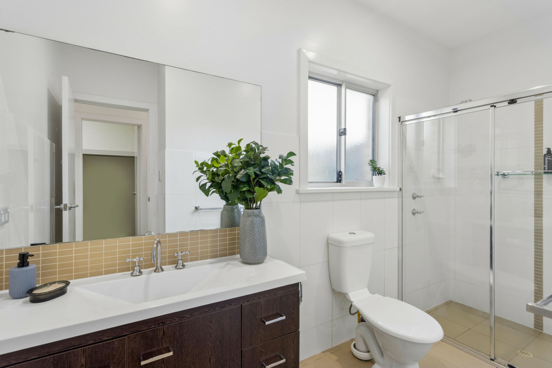 3 Logan Street — photo 8 of 13