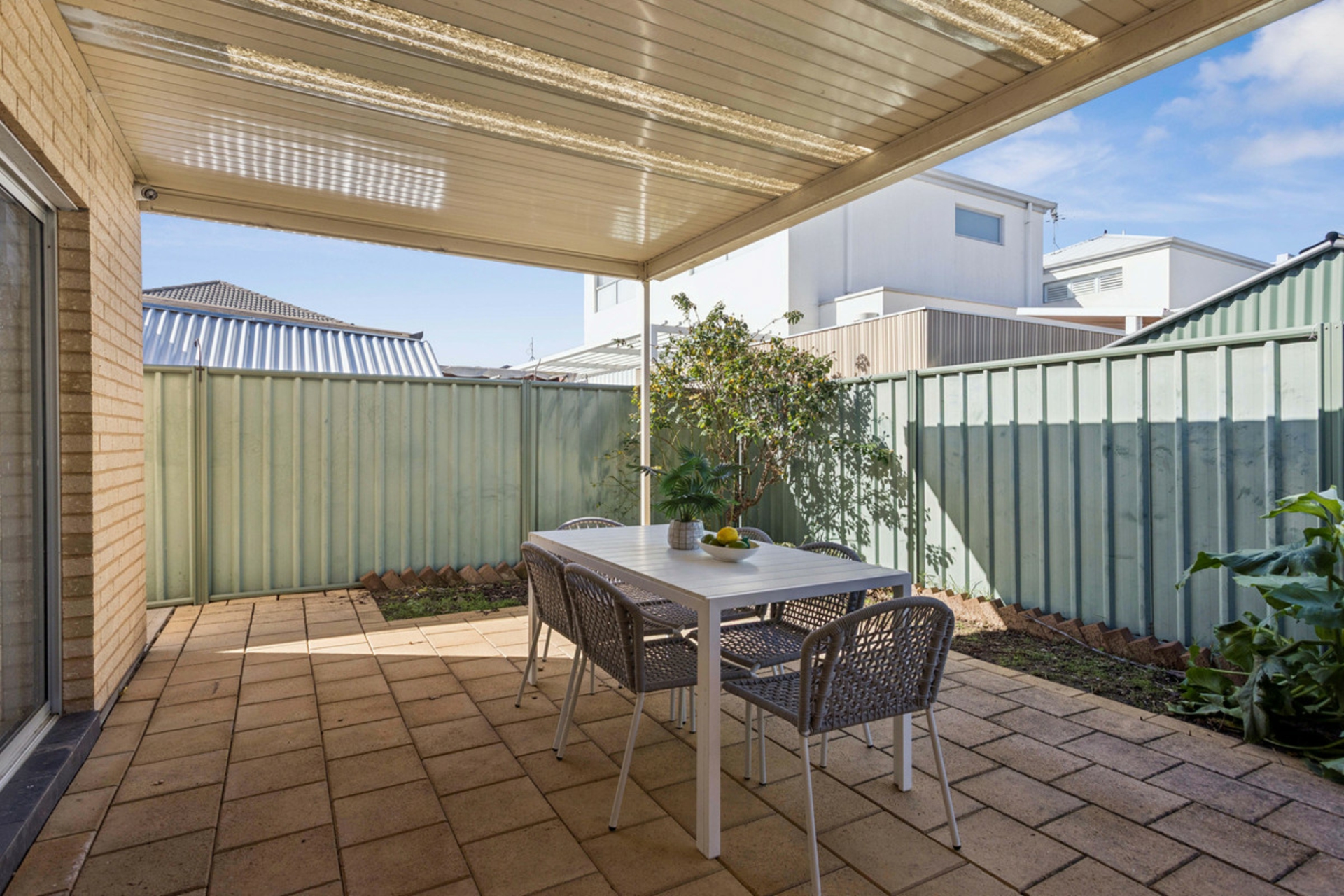 3 Logan Street — photo 12 of 13