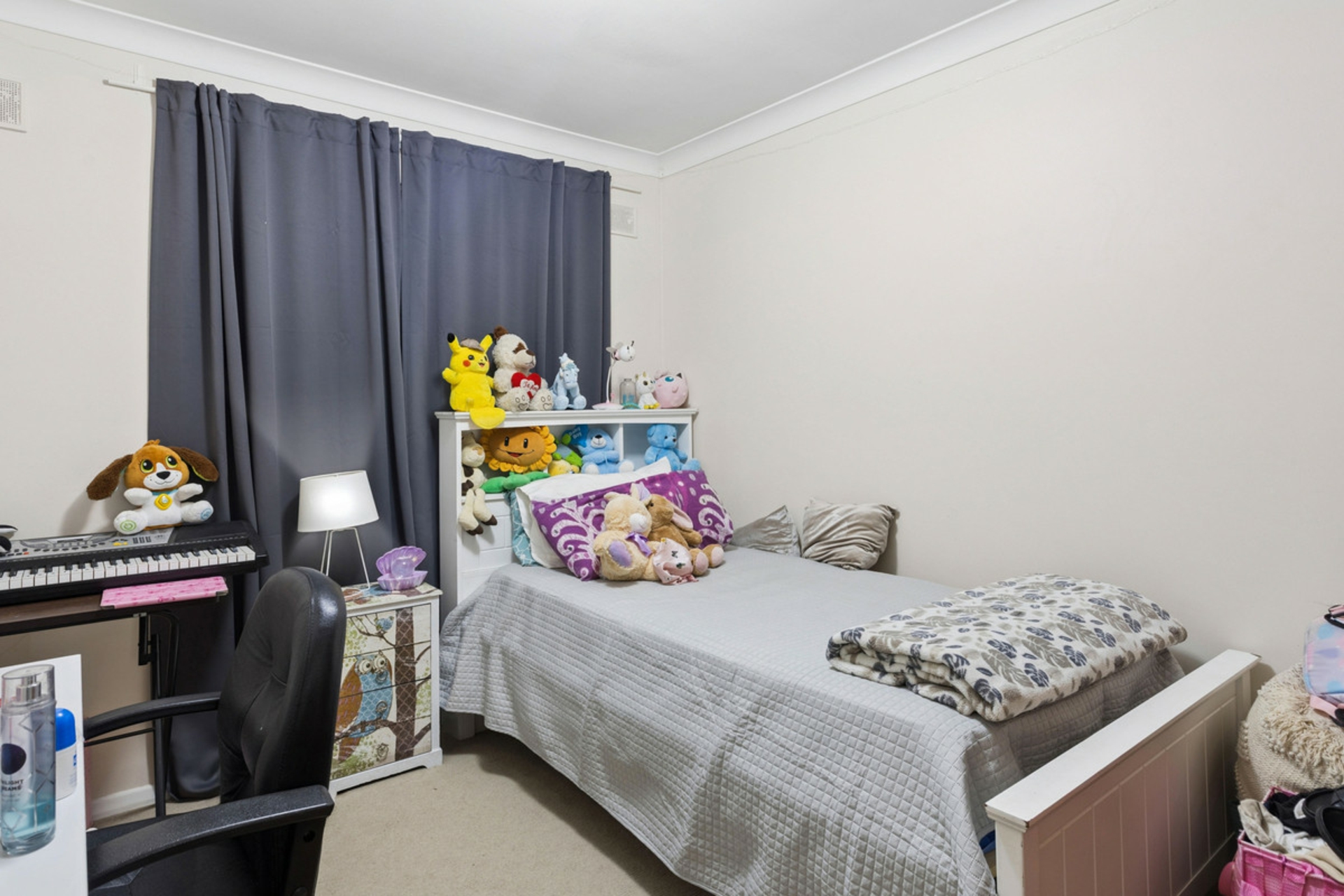41 Eyre Crescent — photo 7 of 13