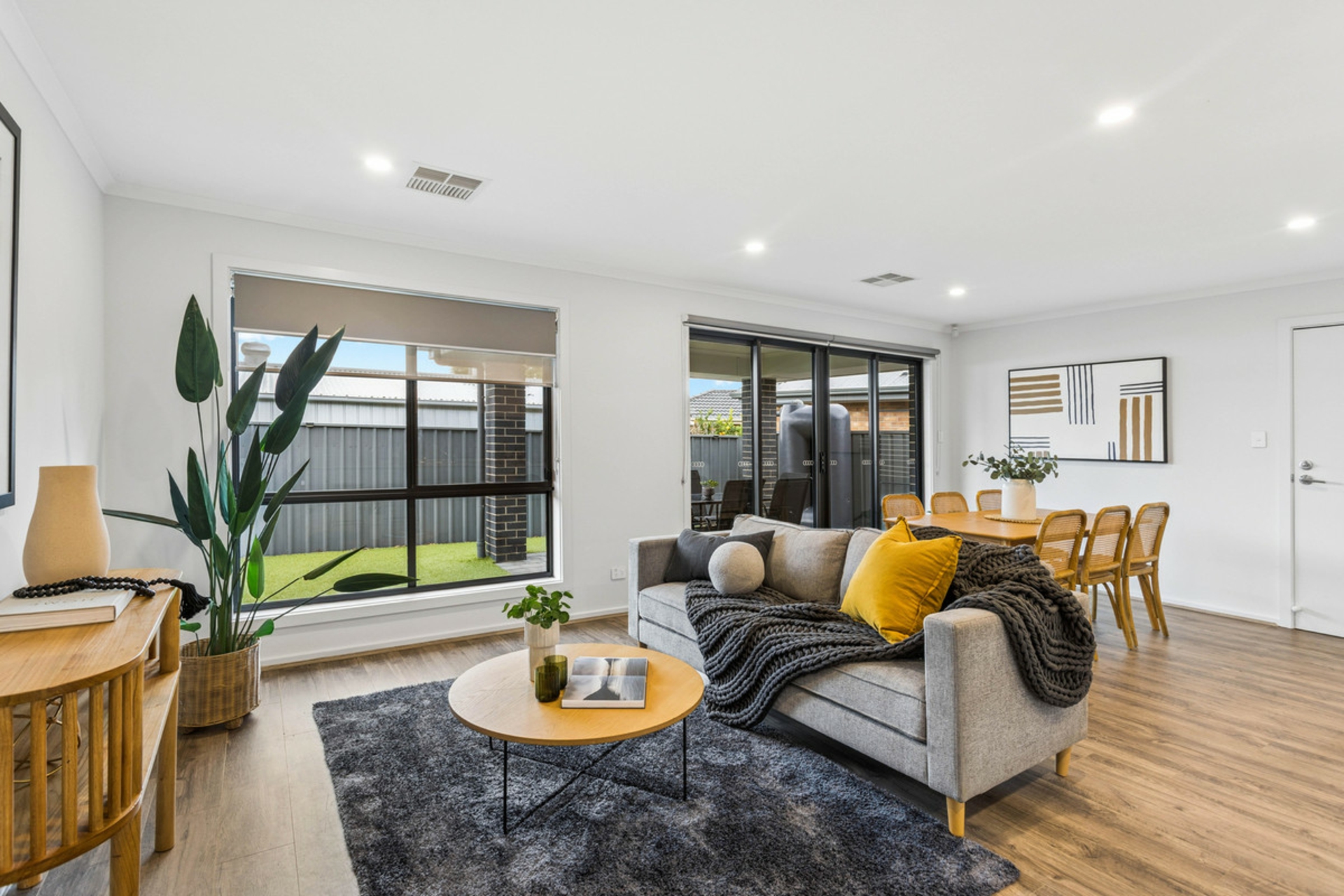 1B Spenfeld Court — photo 4 of 17