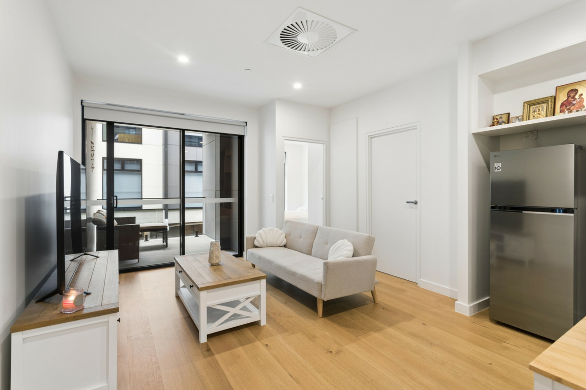 107/21 Balfort Street — photo 8 of 21