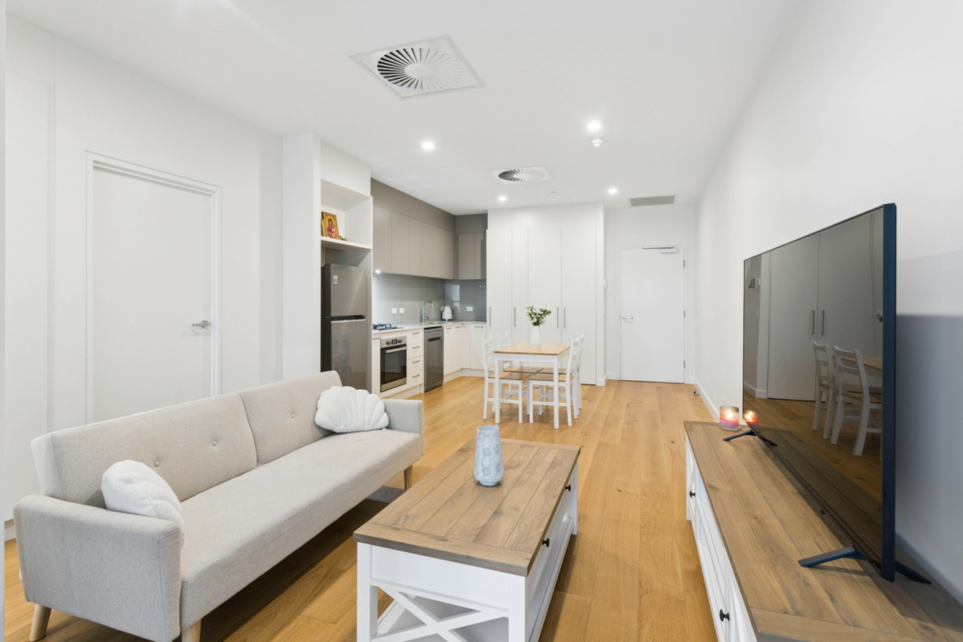 107/21 Balfort Street — photo 9 of 21