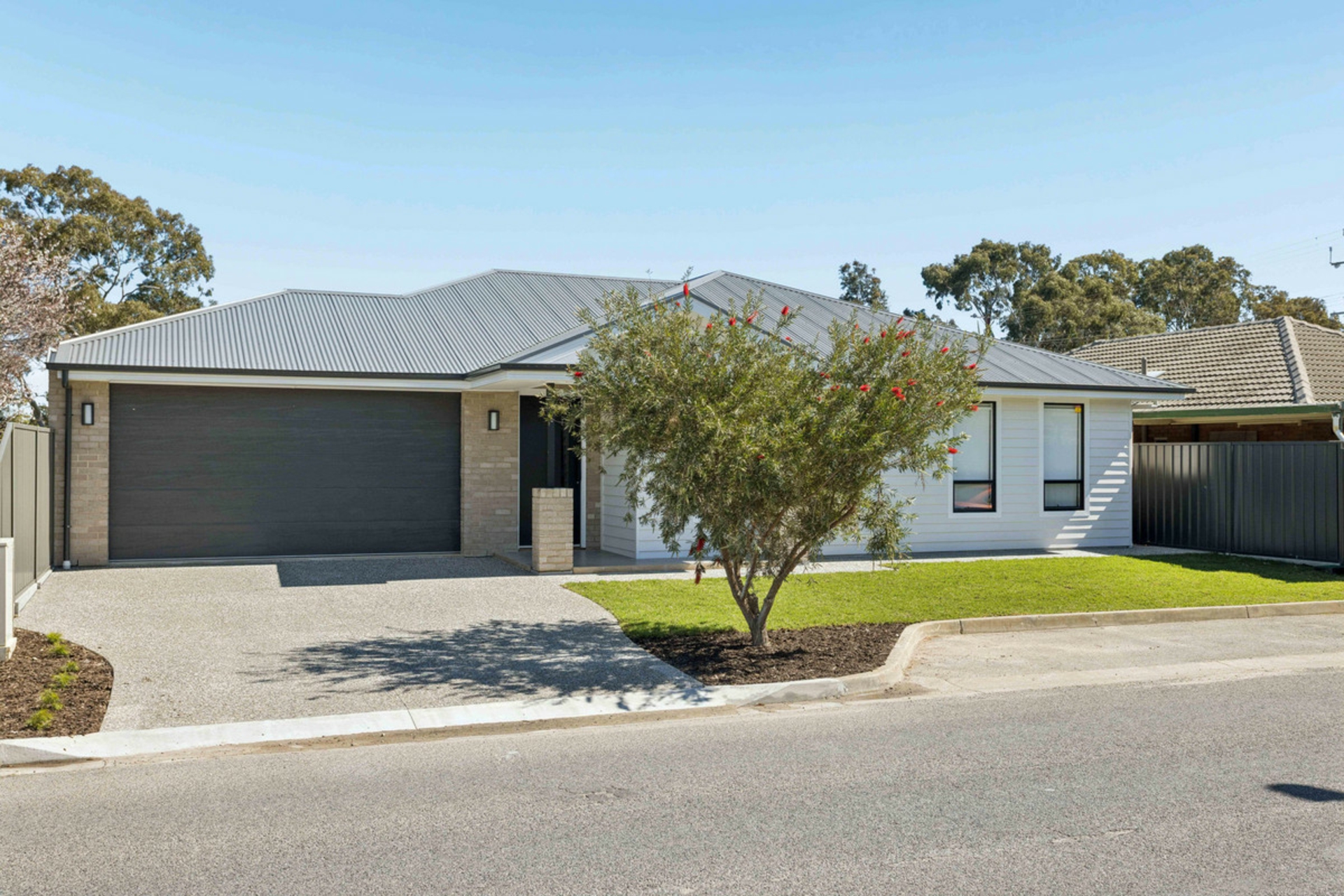 2C Parcoola Avenue — photo from LJ Hooker Property Specialists