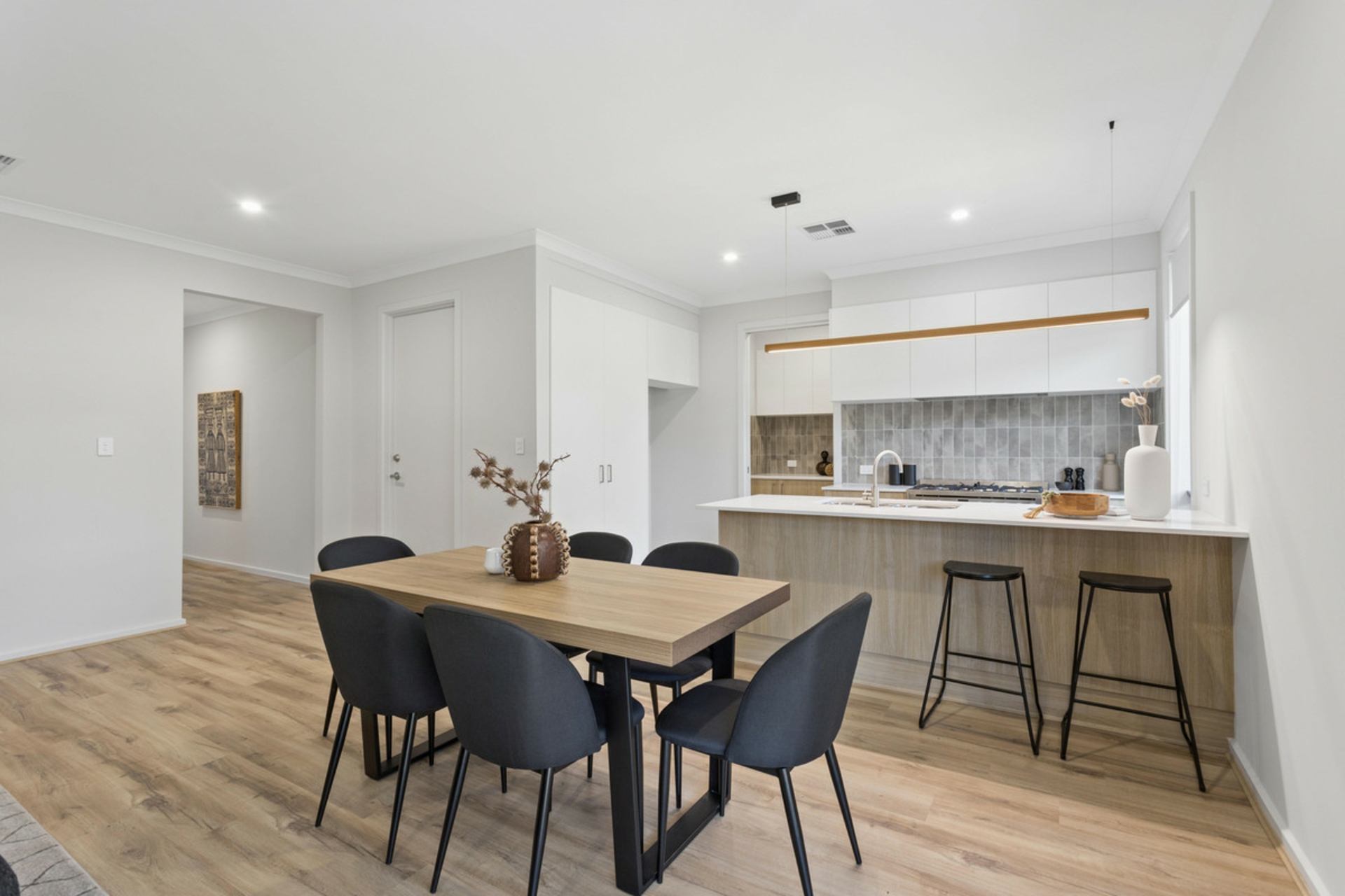2C Parcoola Avenue — photo 4 of 19