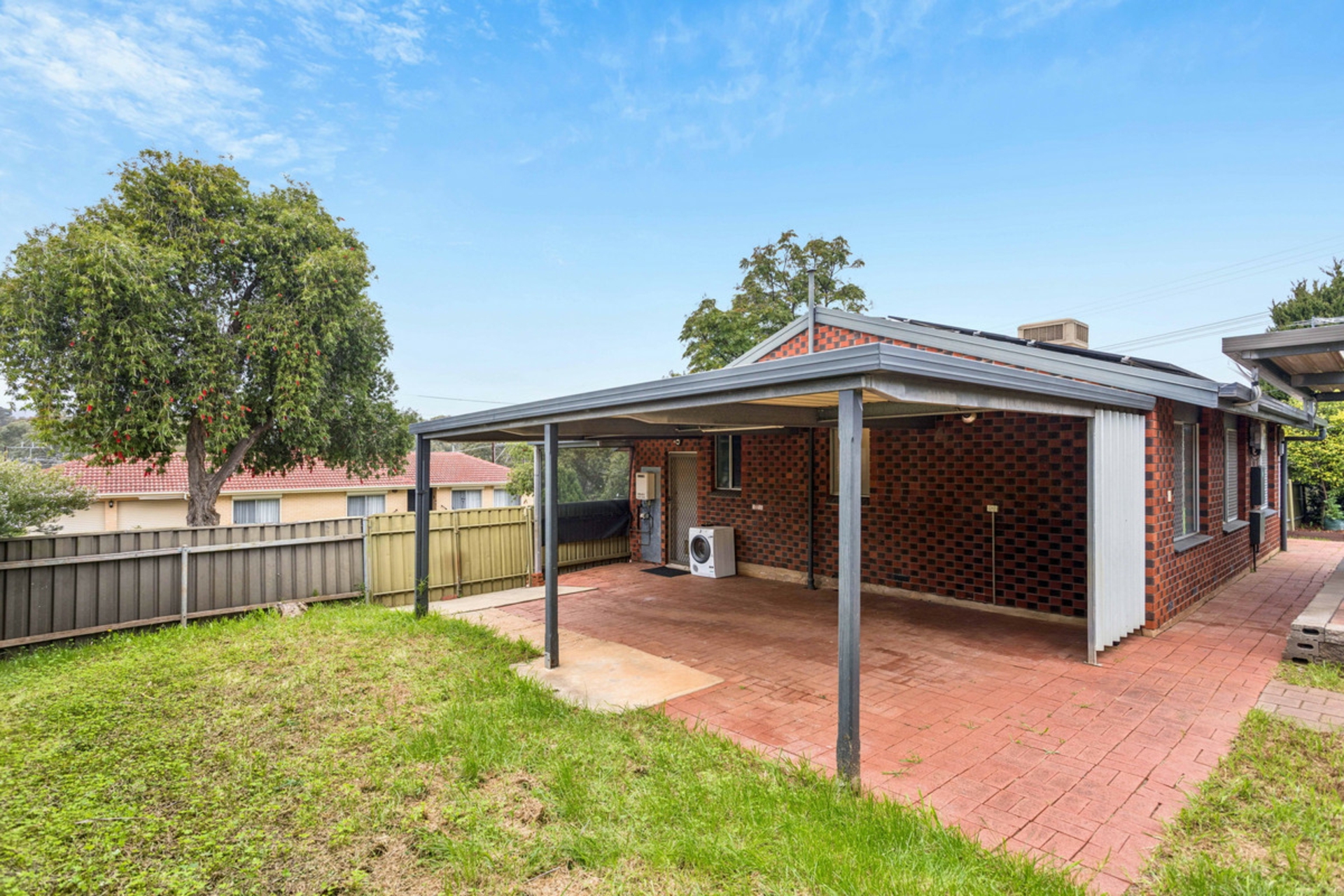 42 Oratanga Road — photo 14 of 15