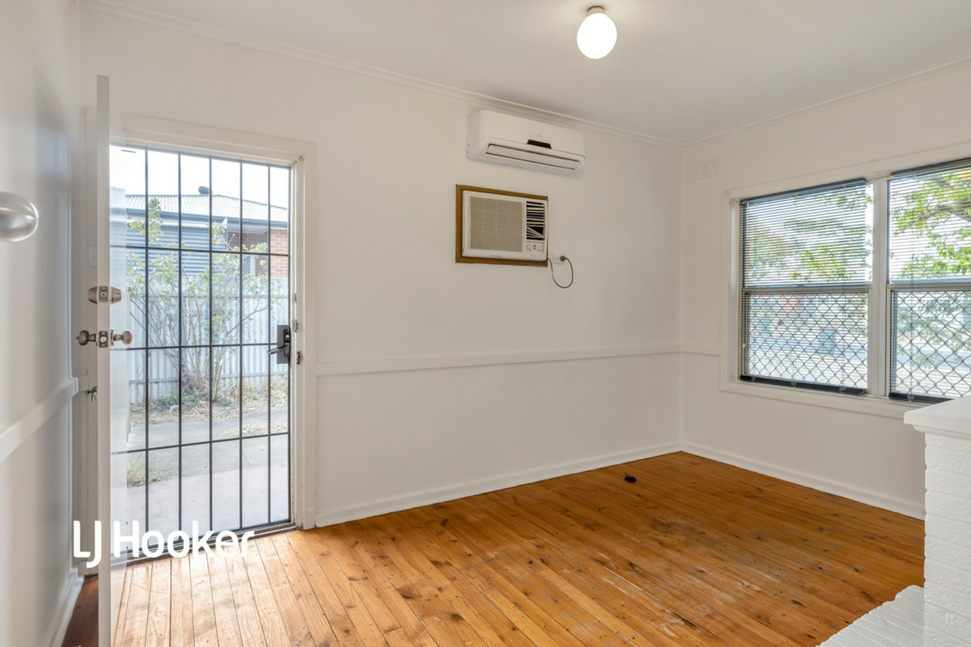 17 - 19 Forrestall Road — photo 10 of 18