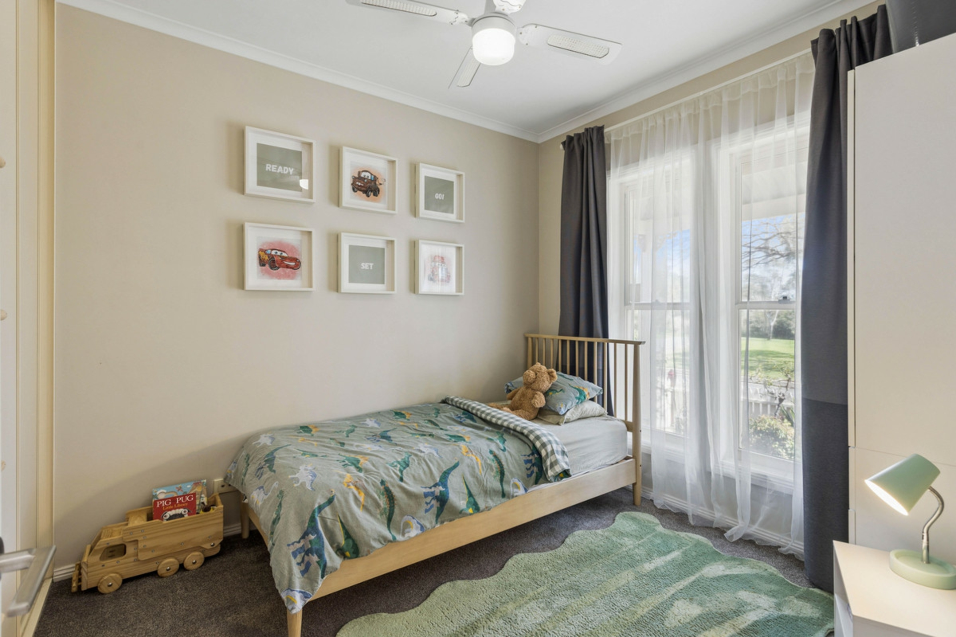 32 Mallard Crescent — photo 11 of 16