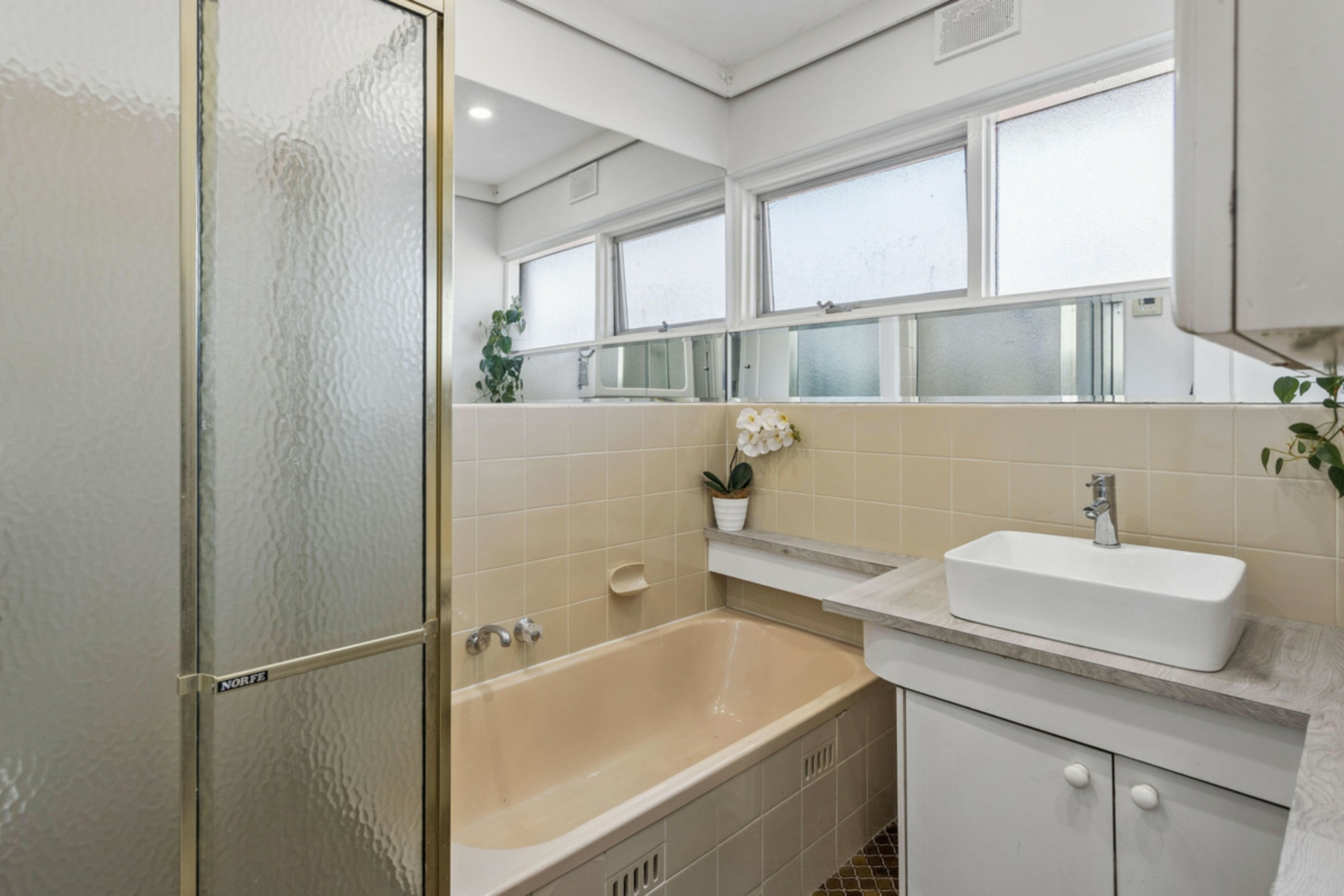 154 Kelly Road — photo 8 of 17
