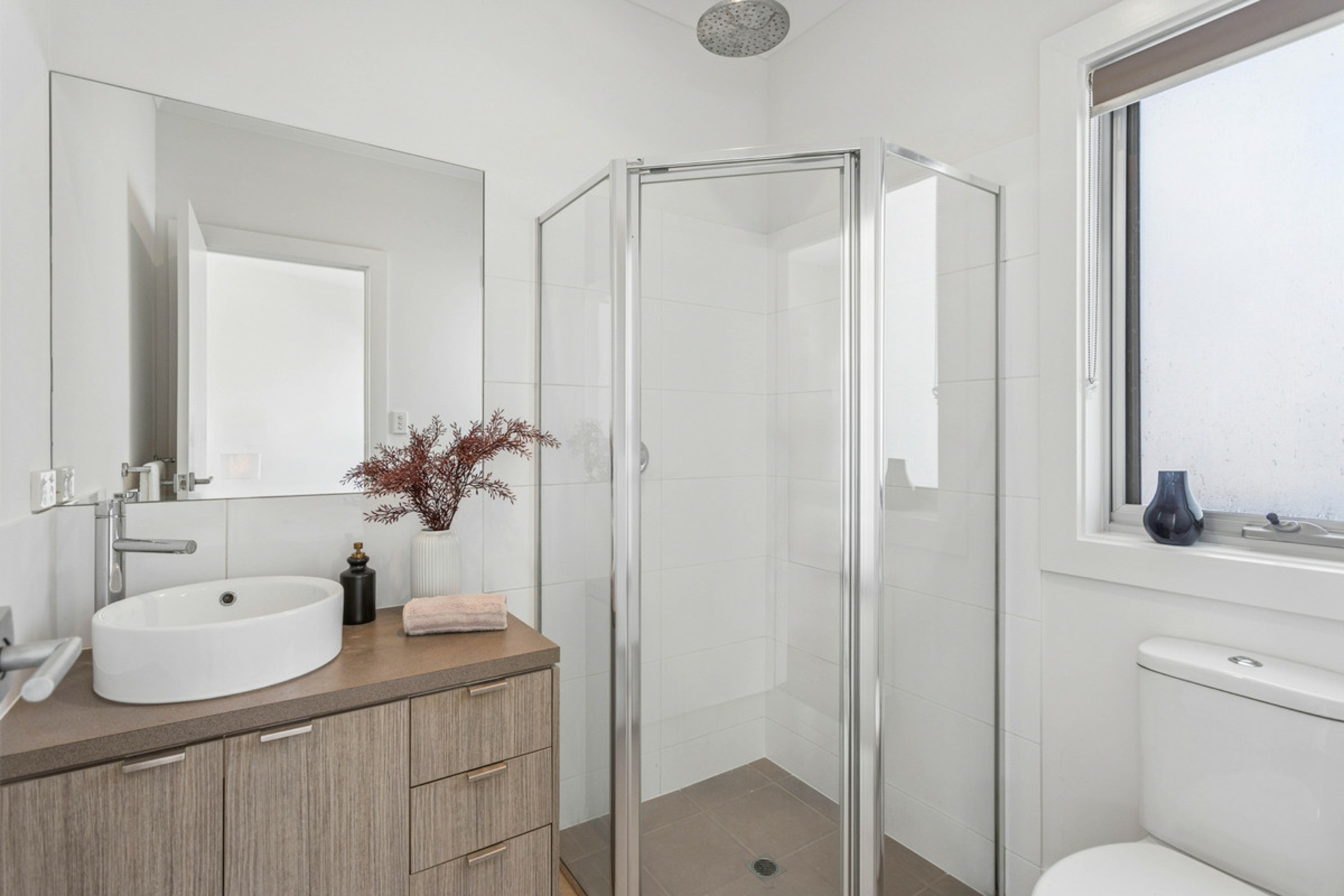 137 Folland Avenue — photo 10 of 16