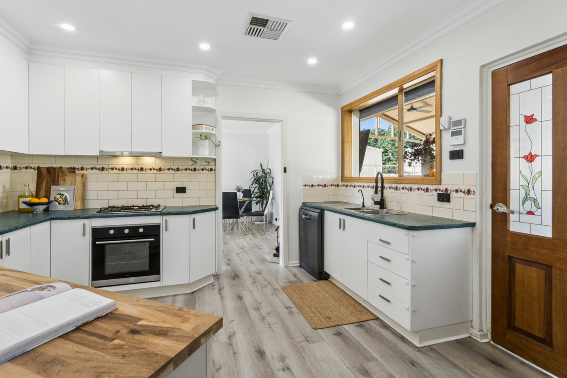 45 Campbell Drive — photo 7 of 22