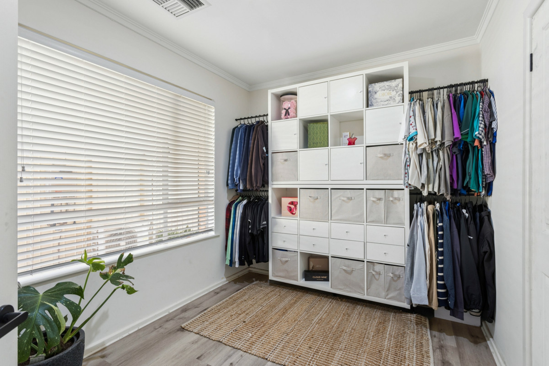 45 Campbell Drive — photo 11 of 22