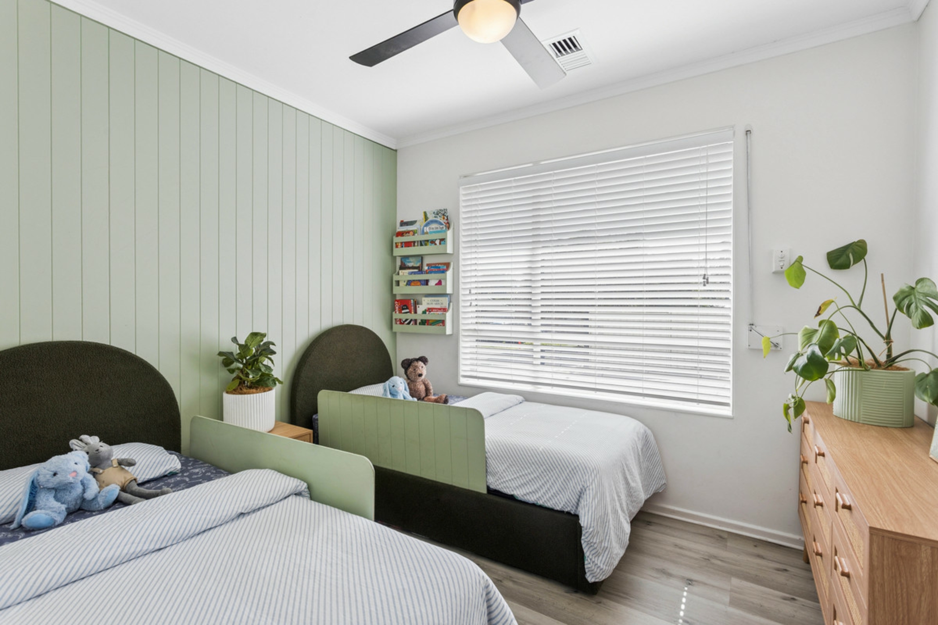45 Campbell Drive — photo 12 of 22