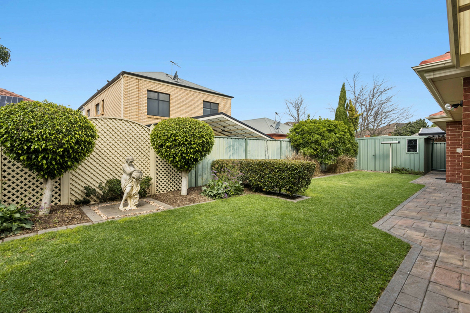 4 Spencer Court — photo 20 of 20