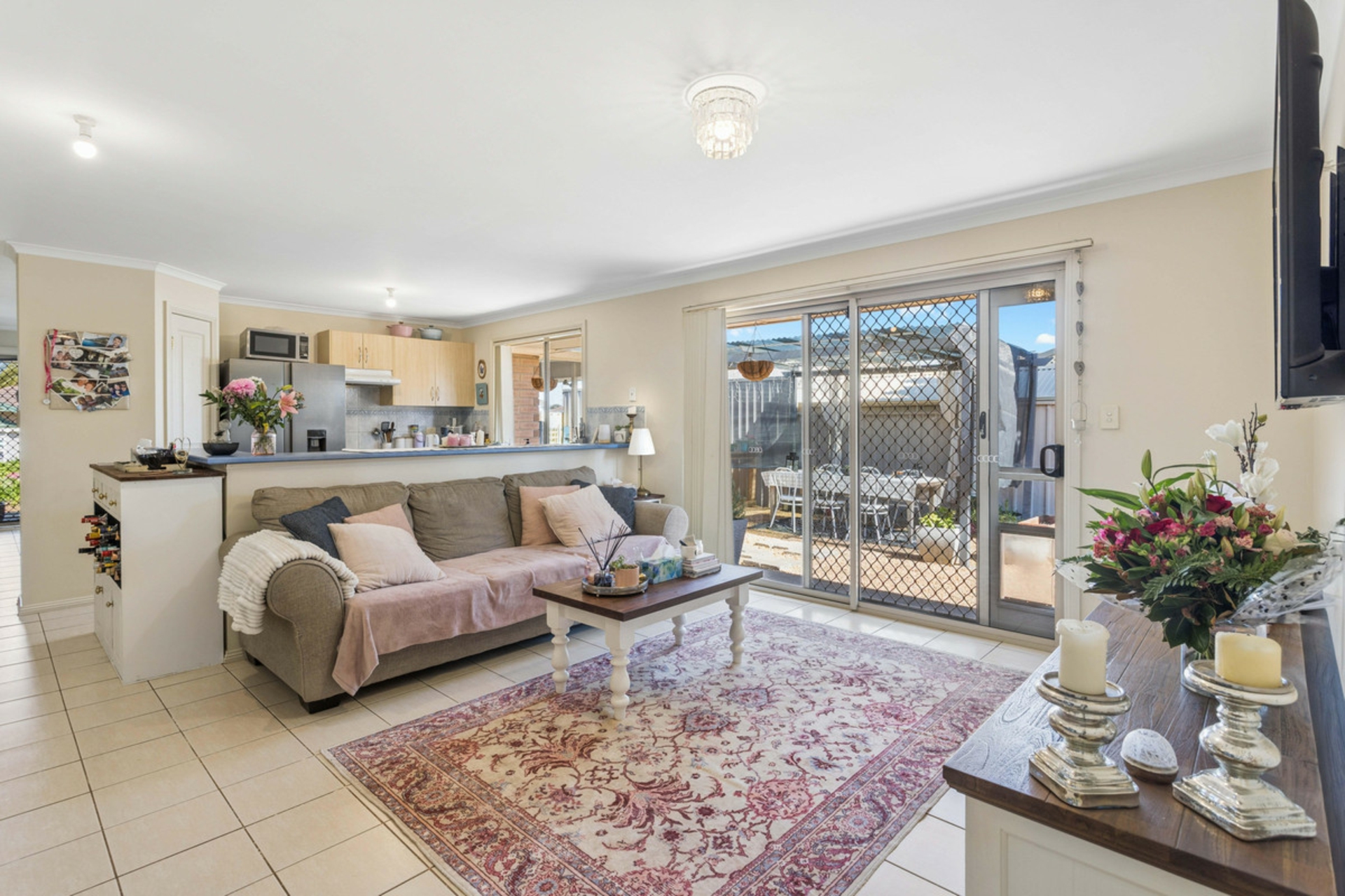 17 Stringbark Avenue — photo 5 of 17