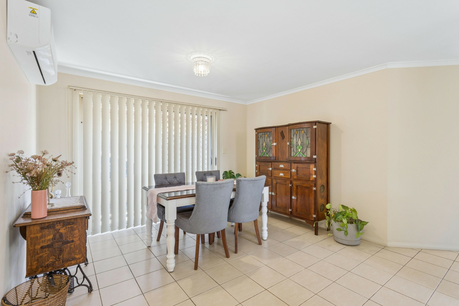 17 Stringbark Avenue — photo 7 of 17