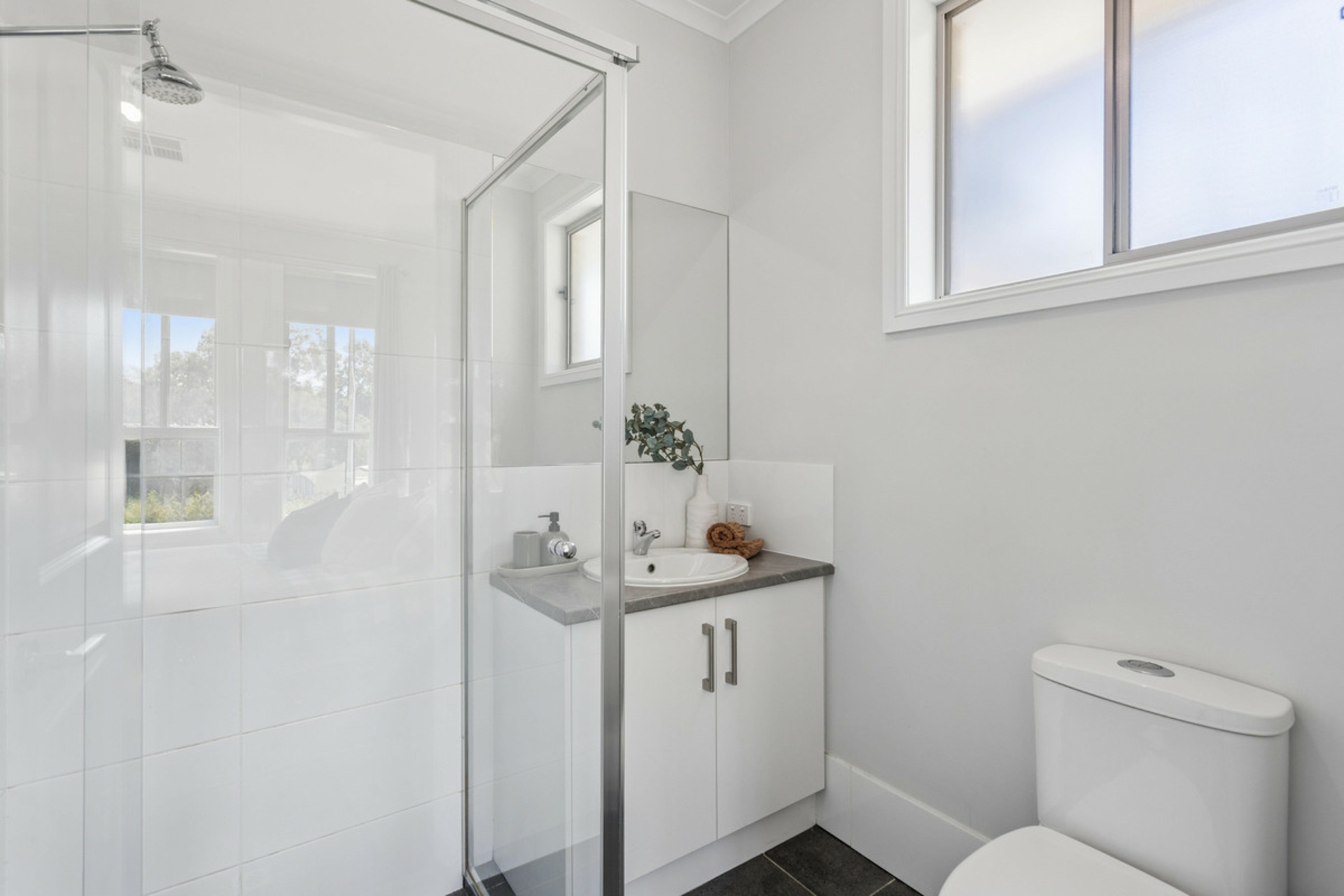 21 Grandview Drive — photo 9 of 15