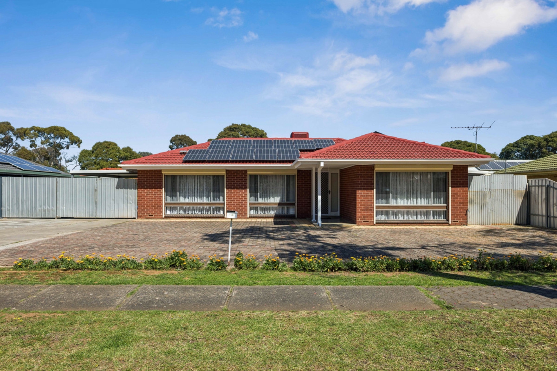 9 Roper Street — photo from LJ Hooker Property Specialists