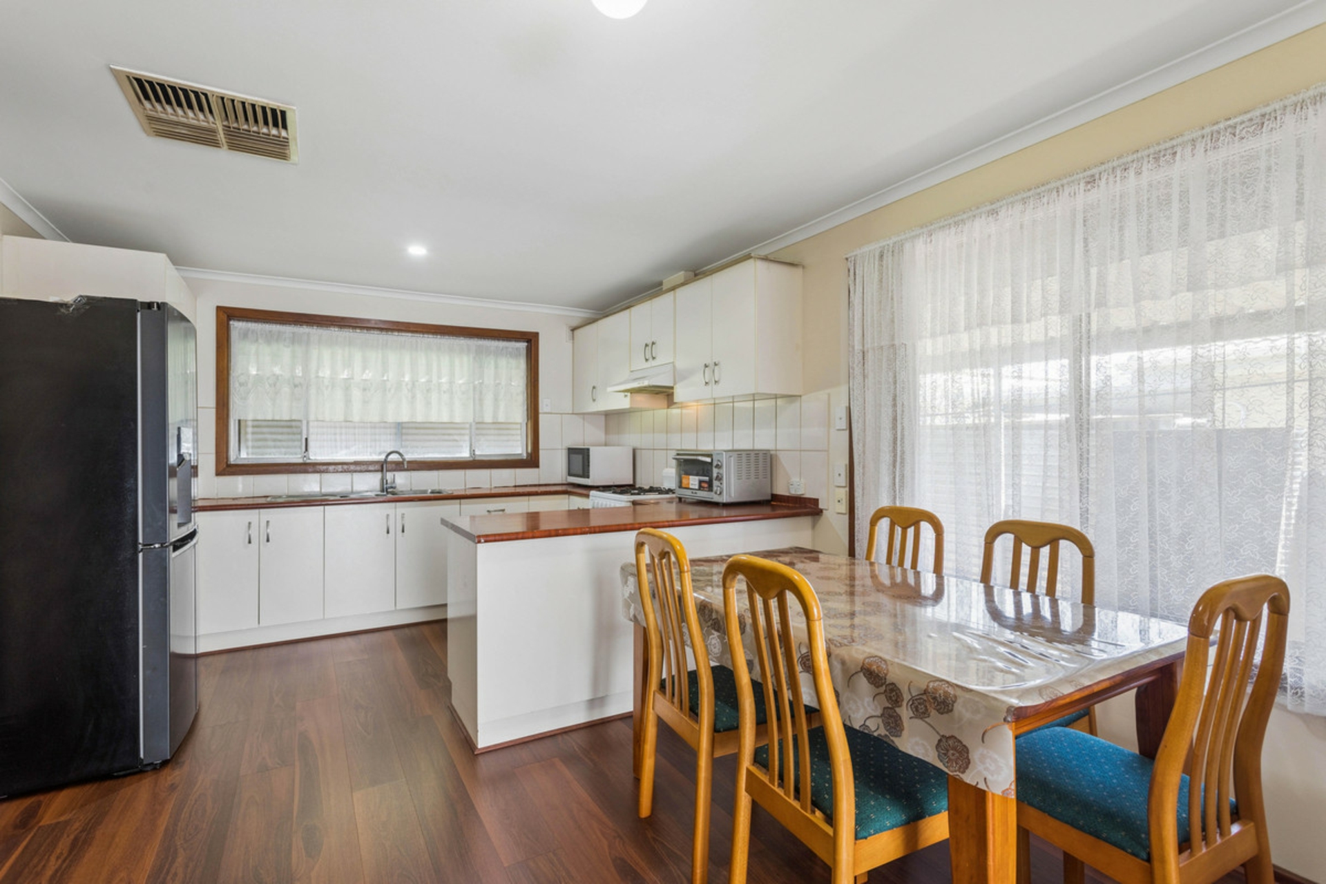 9 Roper Street — photo 7 of 20