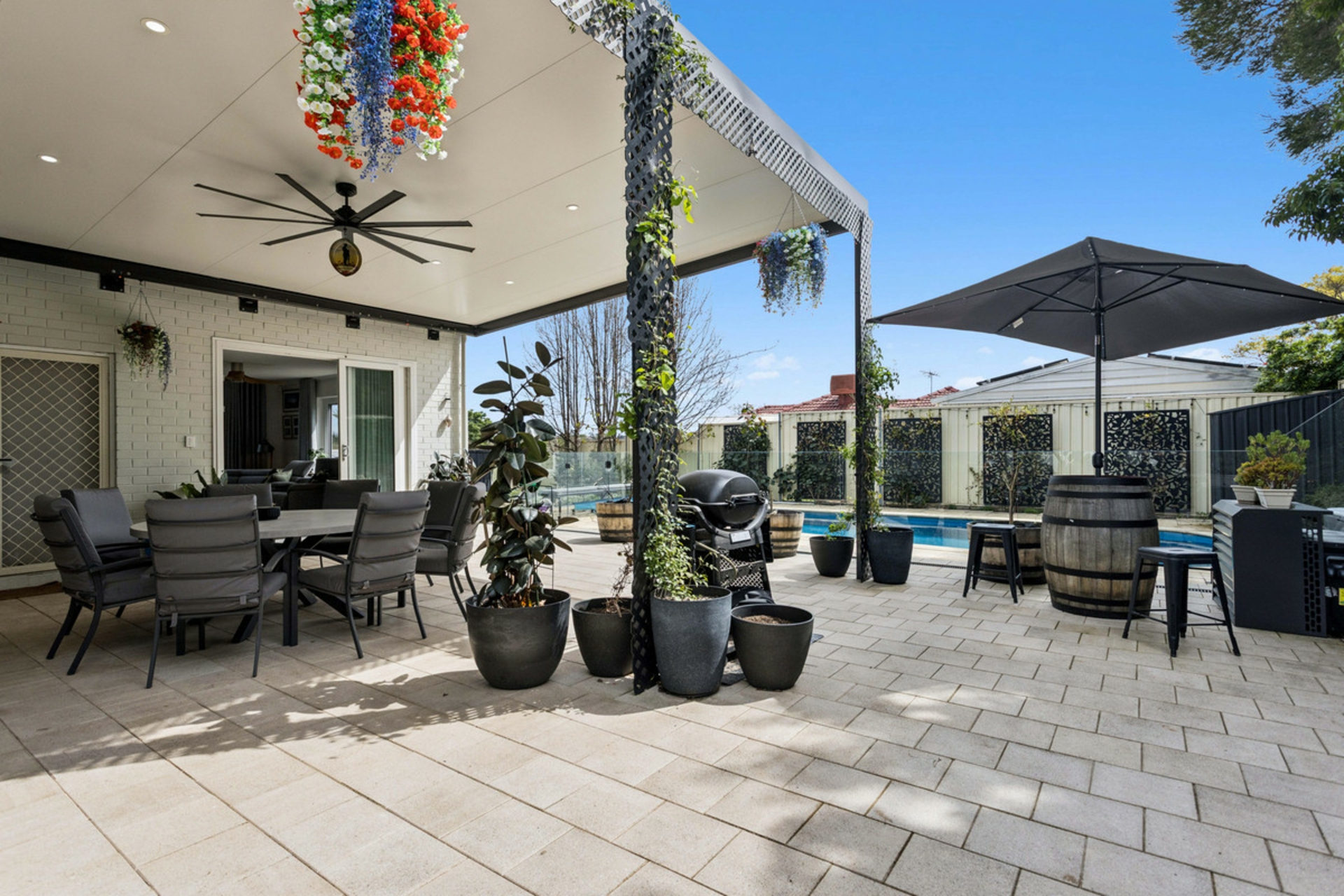 10 Karyn Place — photo 16 of 22