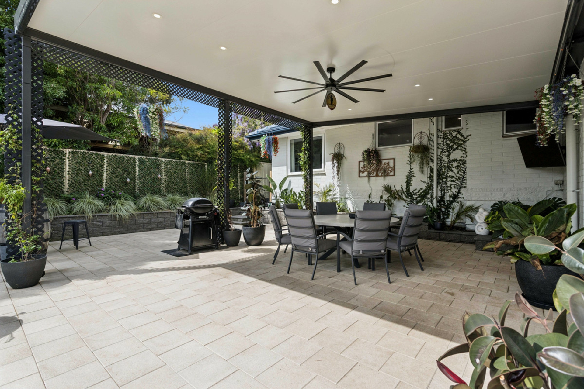 10 Karyn Place — photo 18 of 22