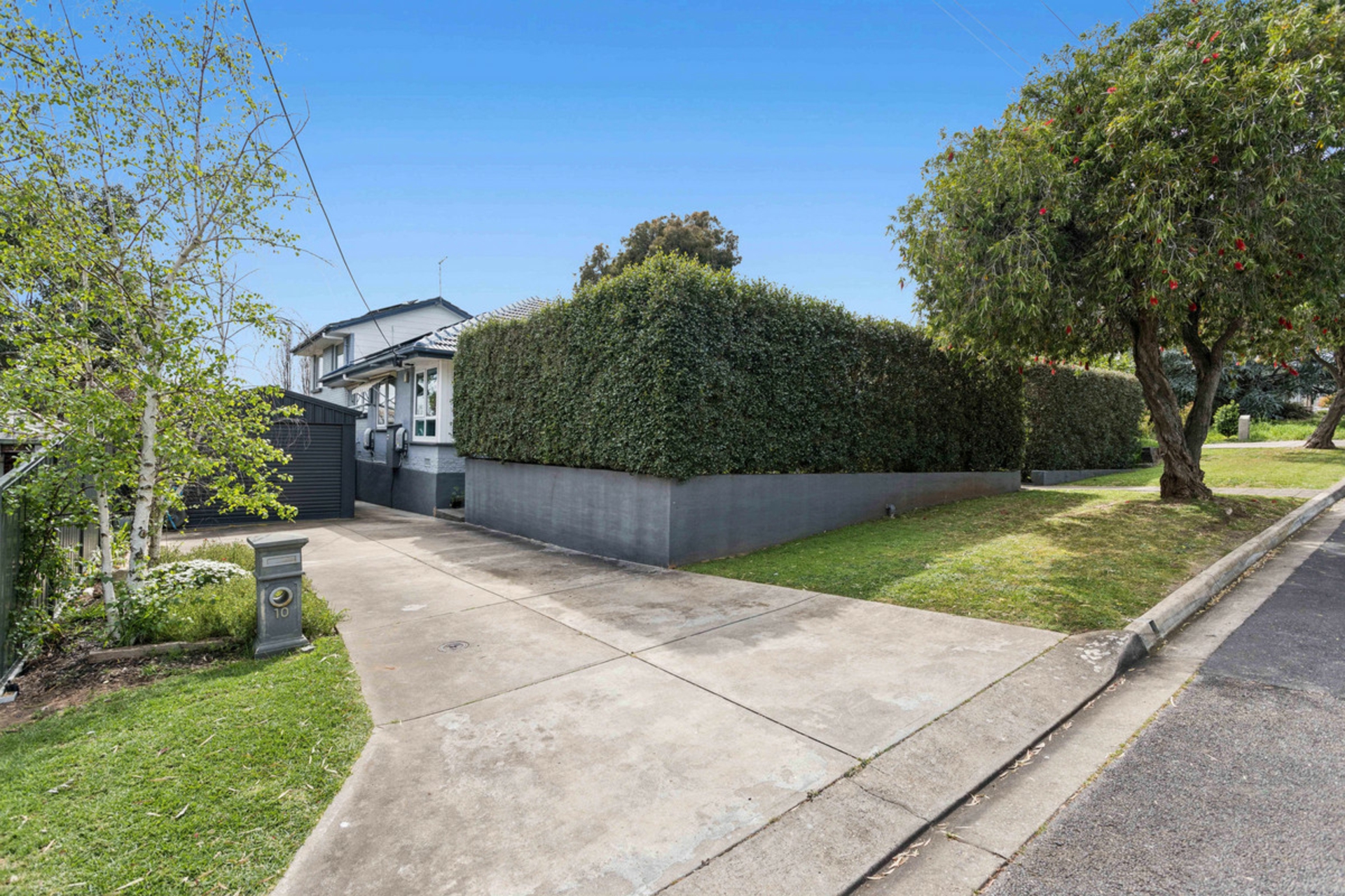 10 Karyn Place — photo 21 of 22