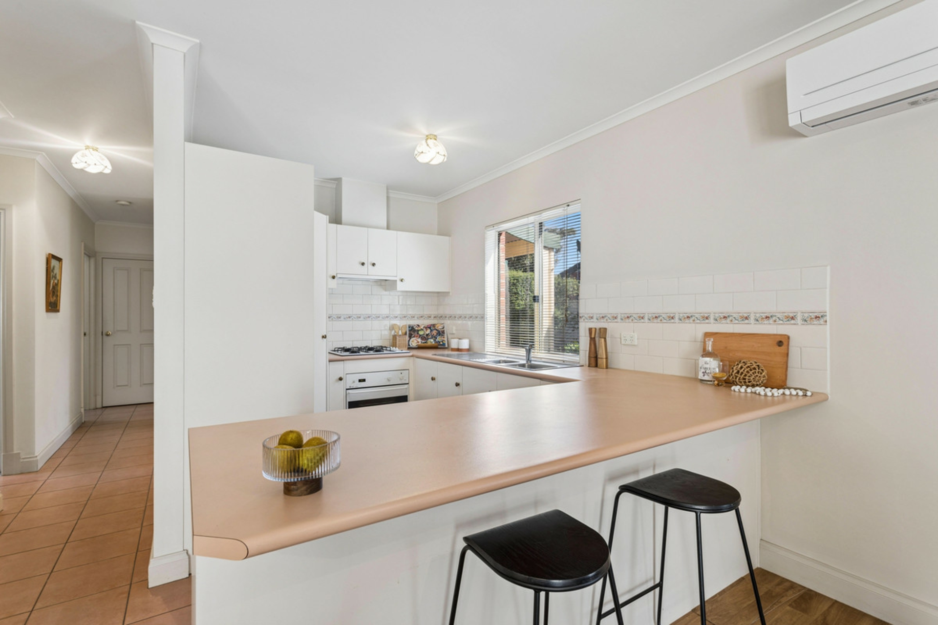 2/3 Arthur Street — photo 7 of 14