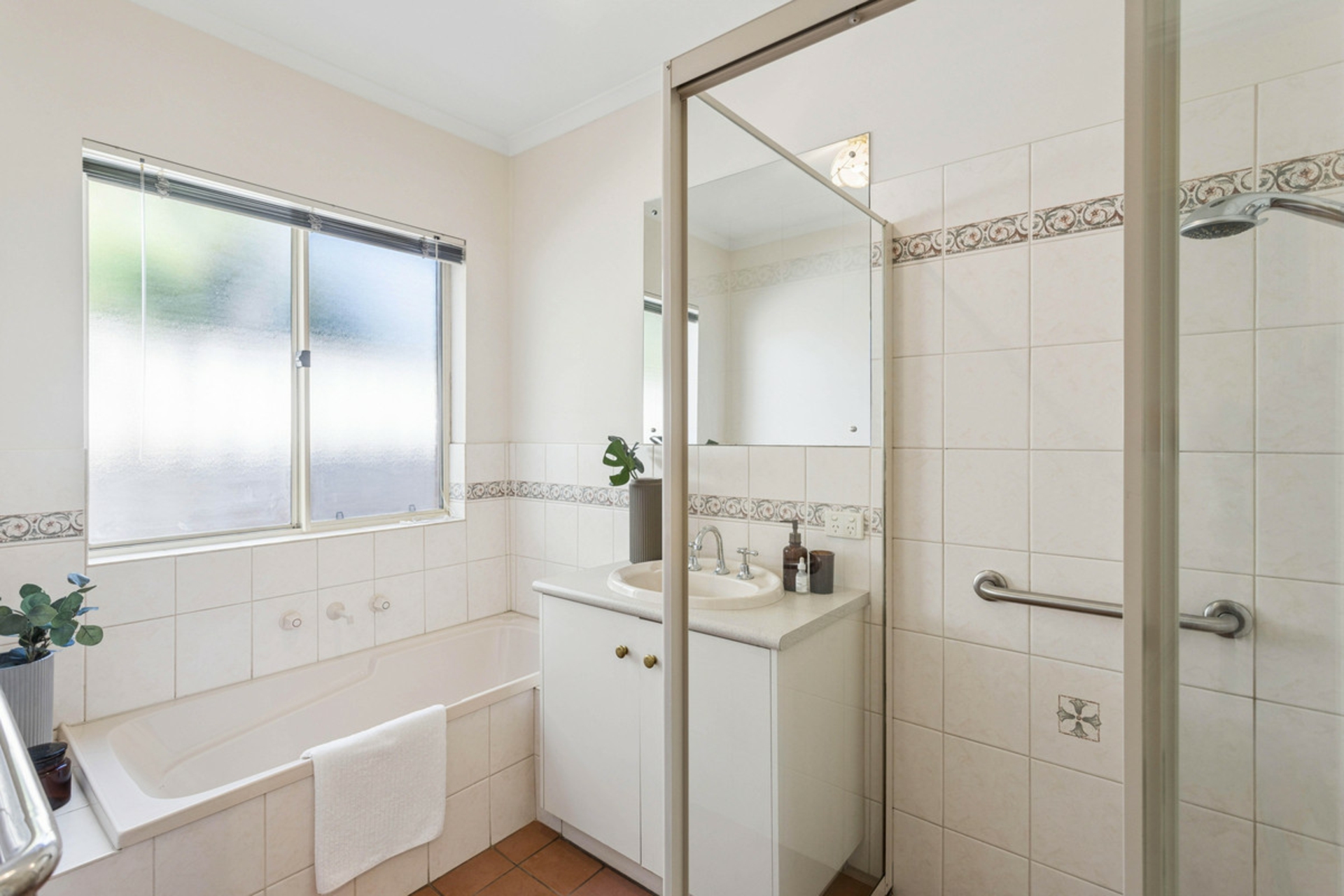 2/3 Arthur Street — photo 10 of 14