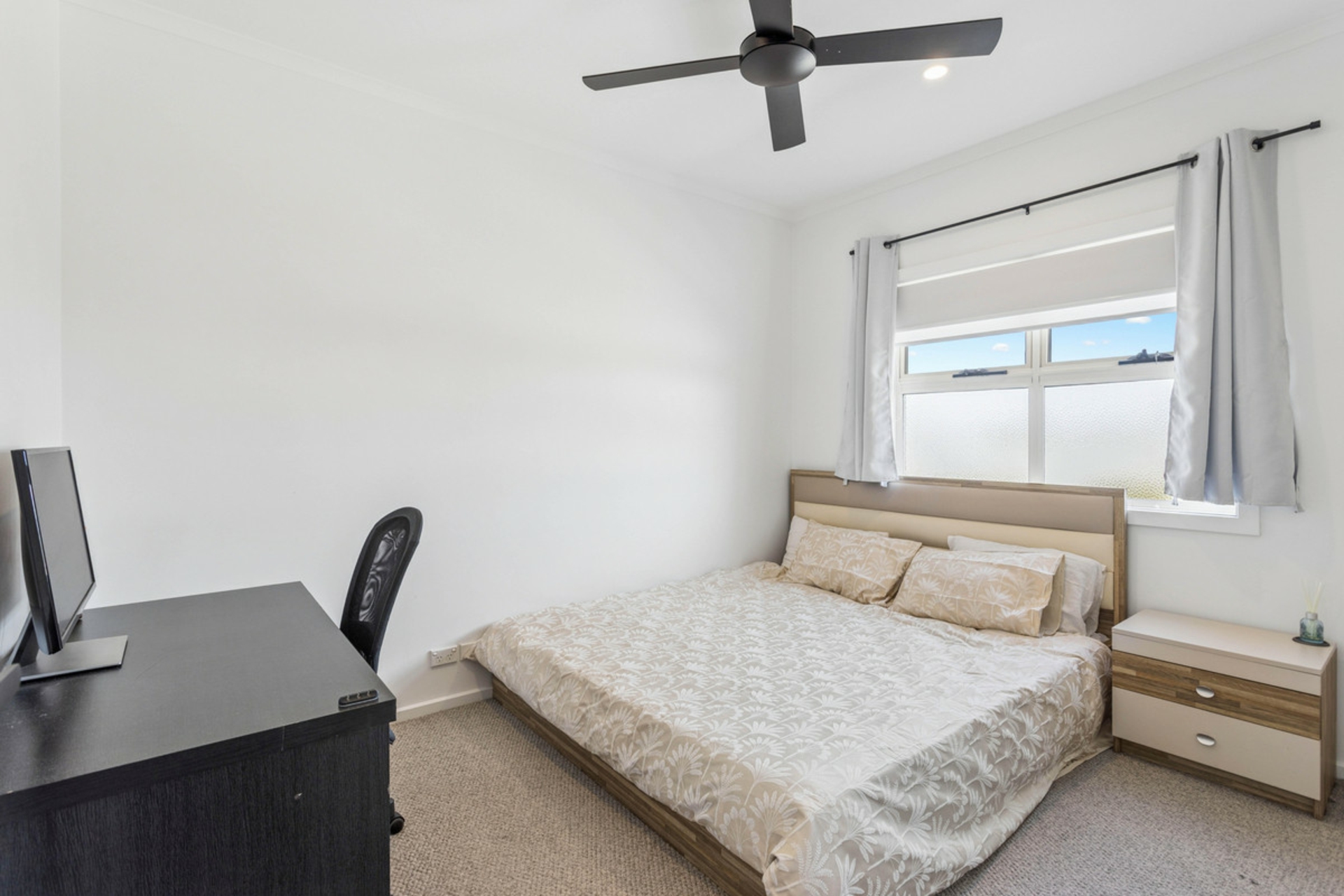 34 The Strand — photo 18 of 24