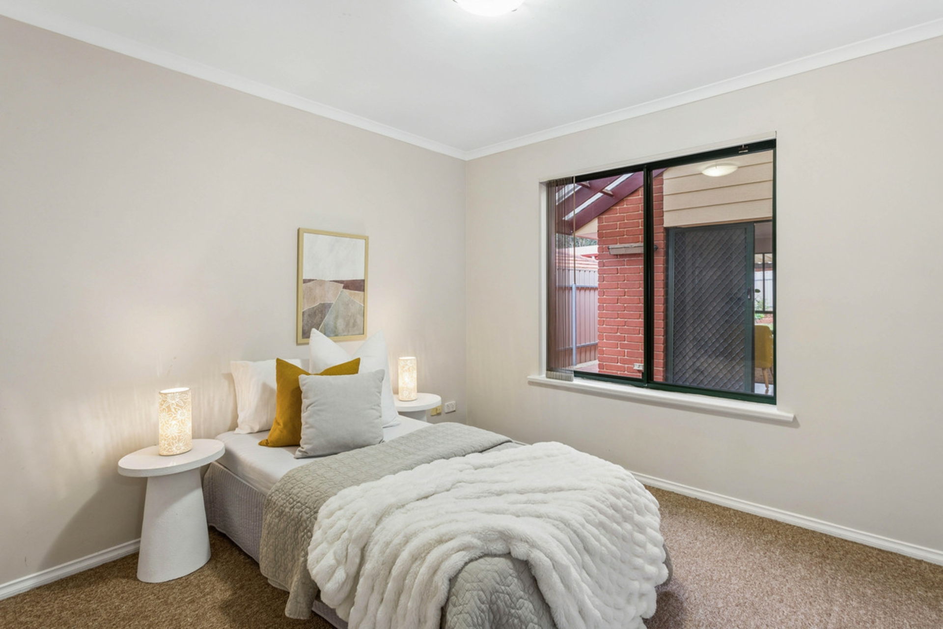 7 Laburnum Drive — photo 6 of 20