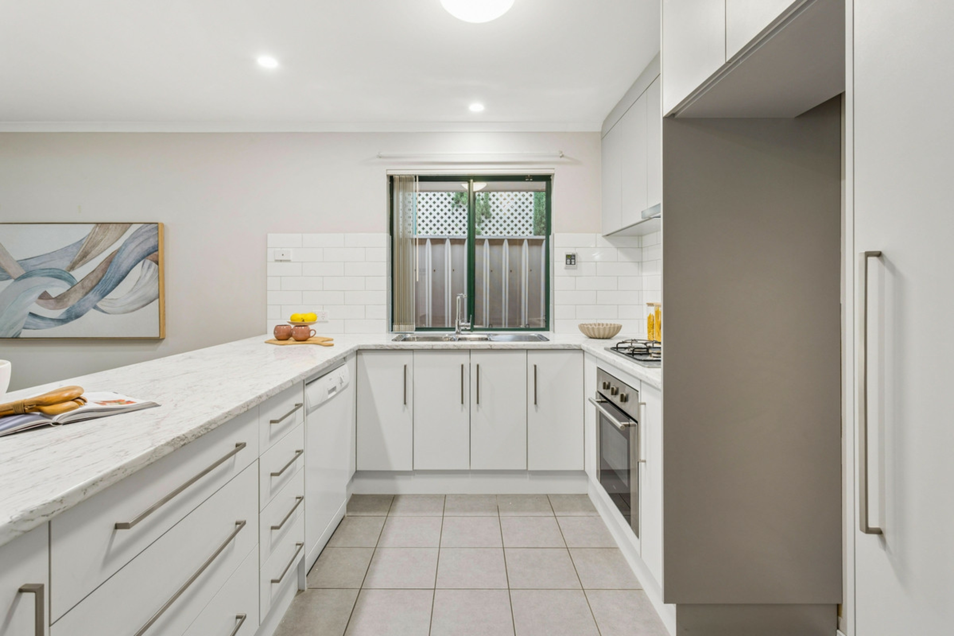 7 Laburnum Drive — photo 8 of 20