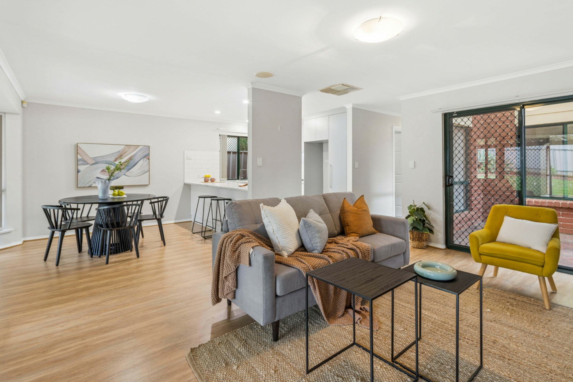 7 Laburnum Drive — photo 12 of 20