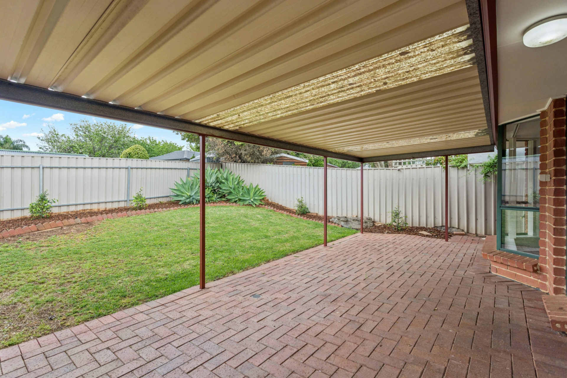 7 Laburnum Drive — photo 14 of 20
