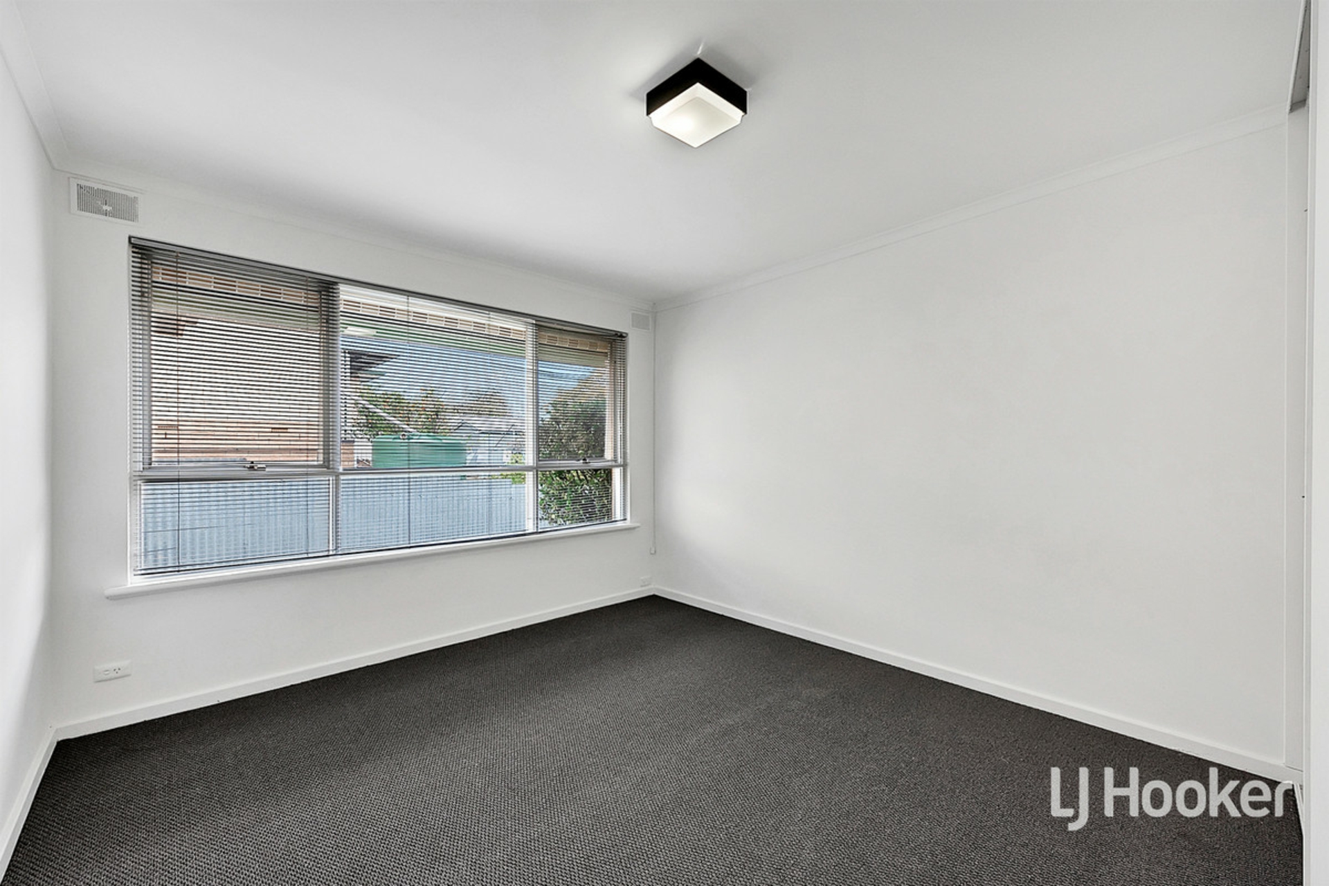 35 Finniss Avenue — photo 5 of 10