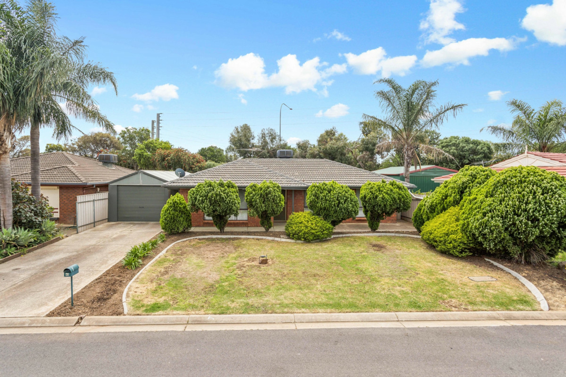 40 Sterling Court — photo from LJ Hooker Property Specialists