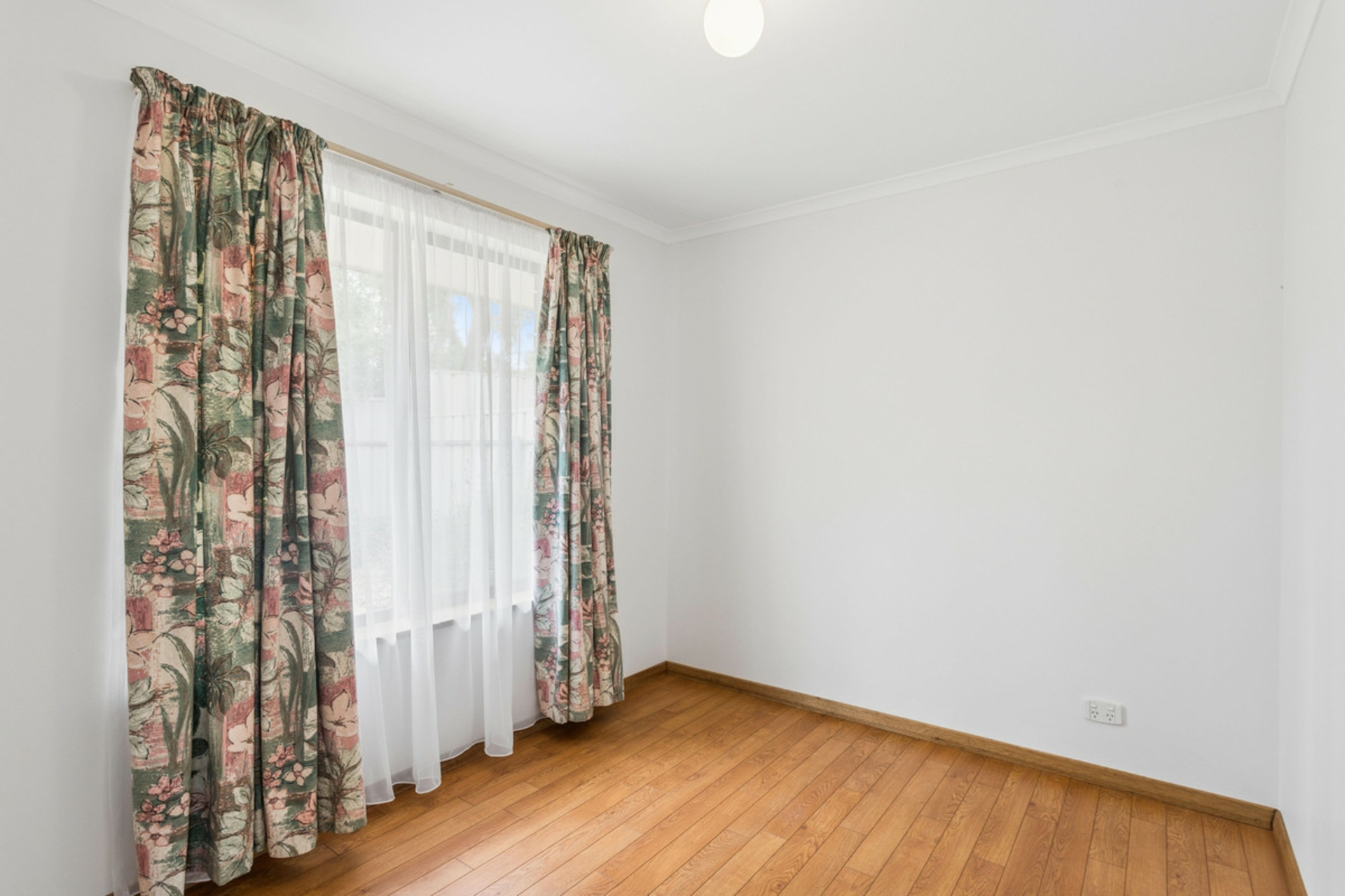 40 Sterling Court — photo 12 of 19