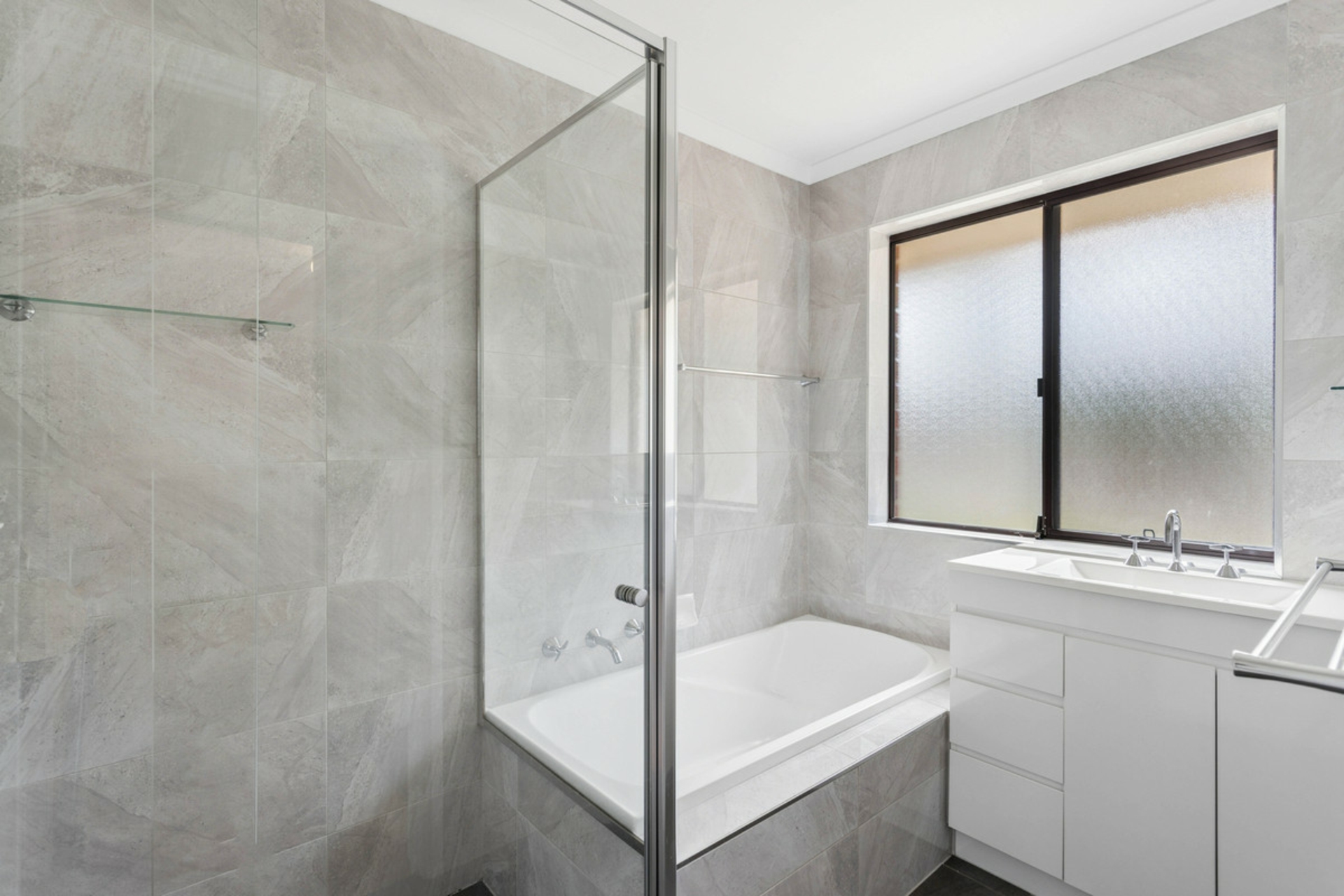 40 Sterling Court — photo 13 of 19