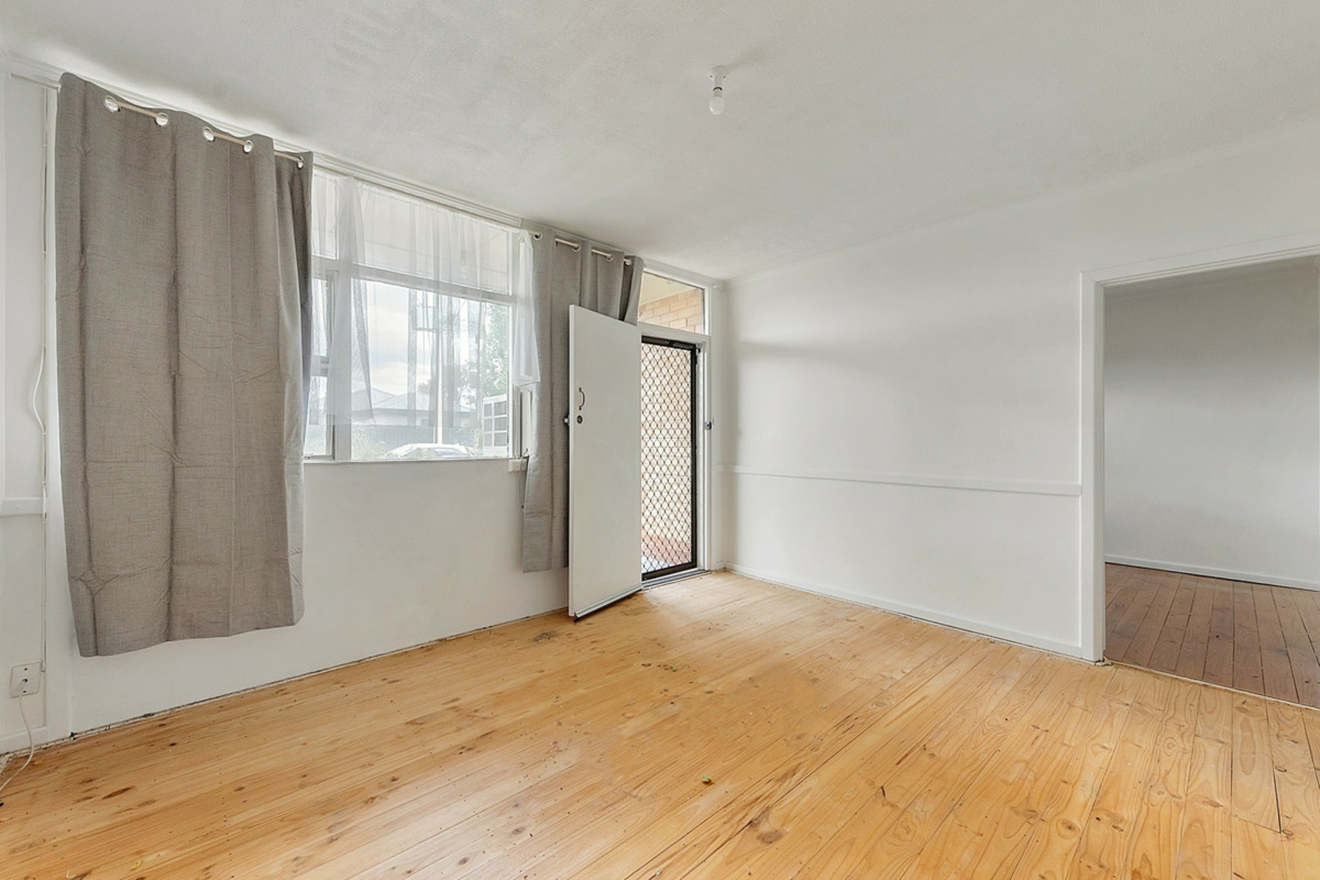 25 Kingsbury Street — photo 2 of 10