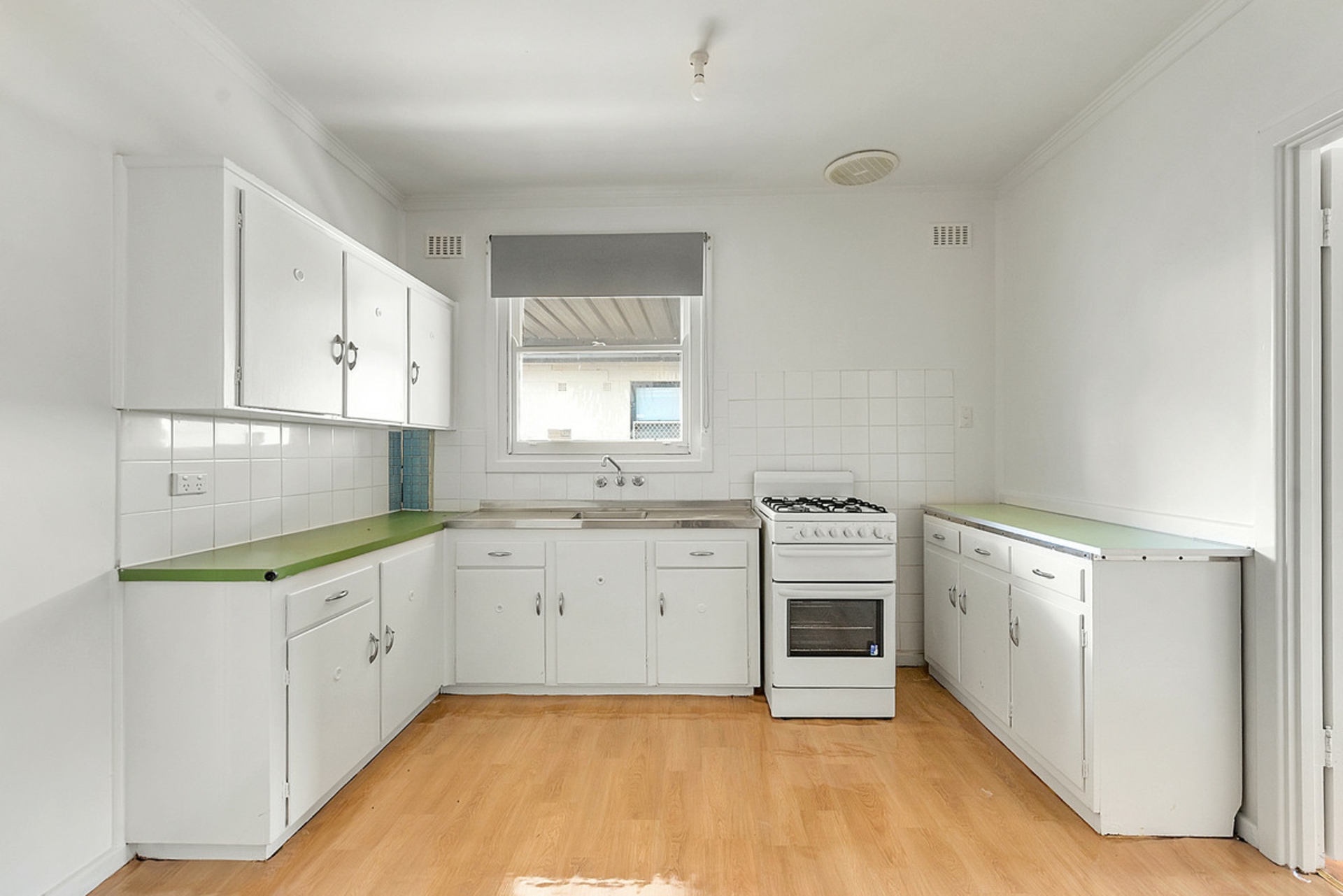 25 Kingsbury Street — photo 7 of 10