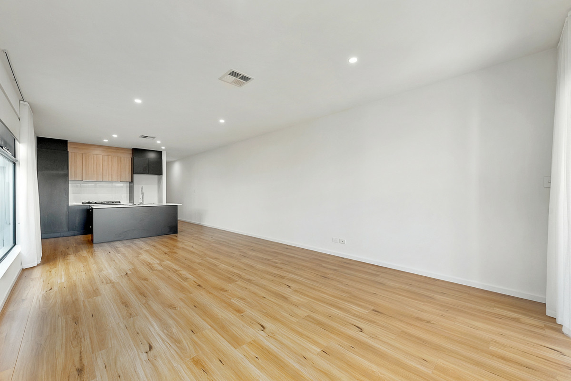 24 Bentley Drive — photo 5 of 17