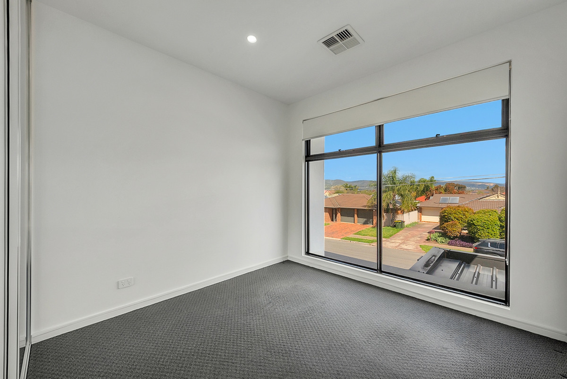 24 Bentley Drive — photo 12 of 17