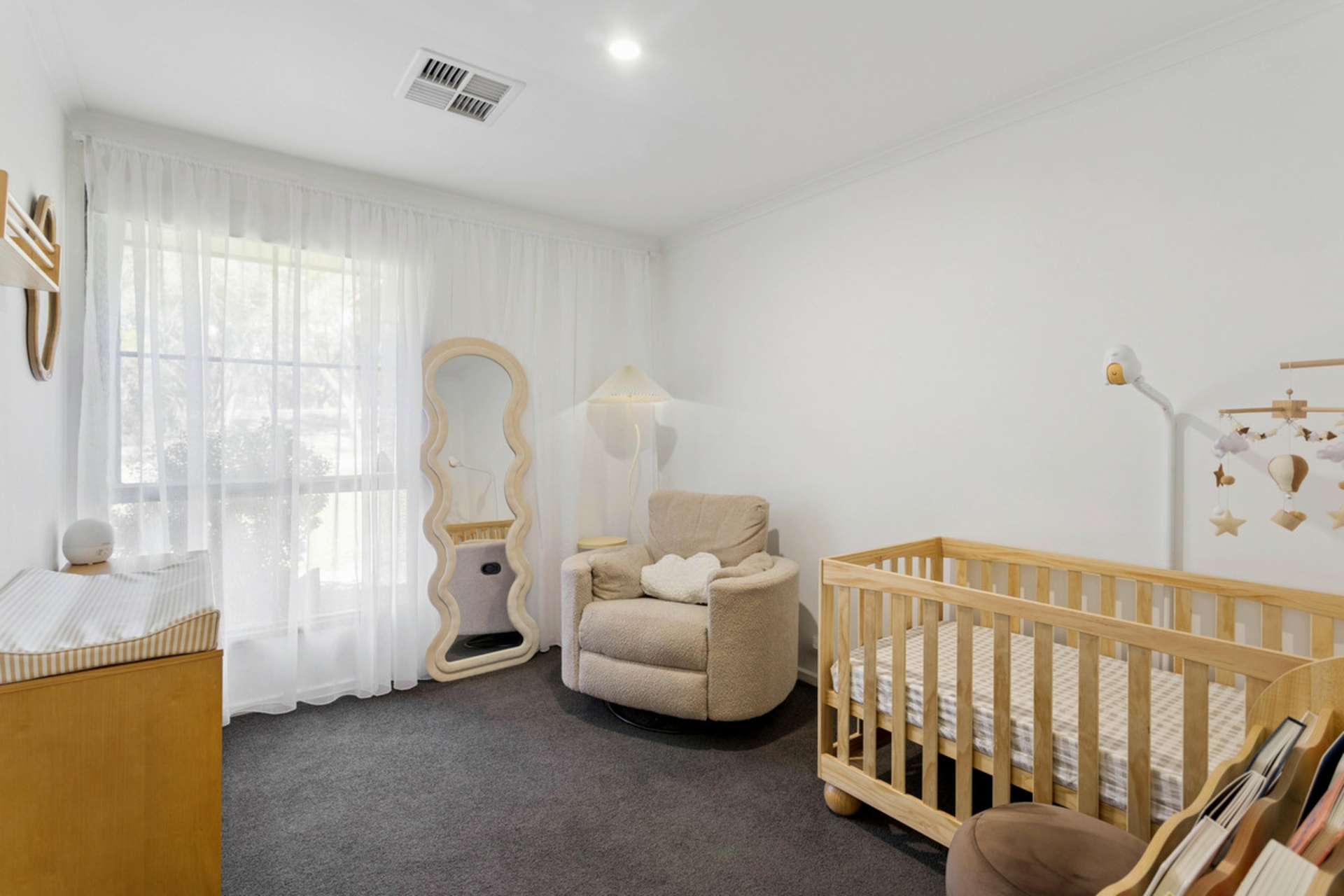 26 Welloch Street — photo 6 of 19