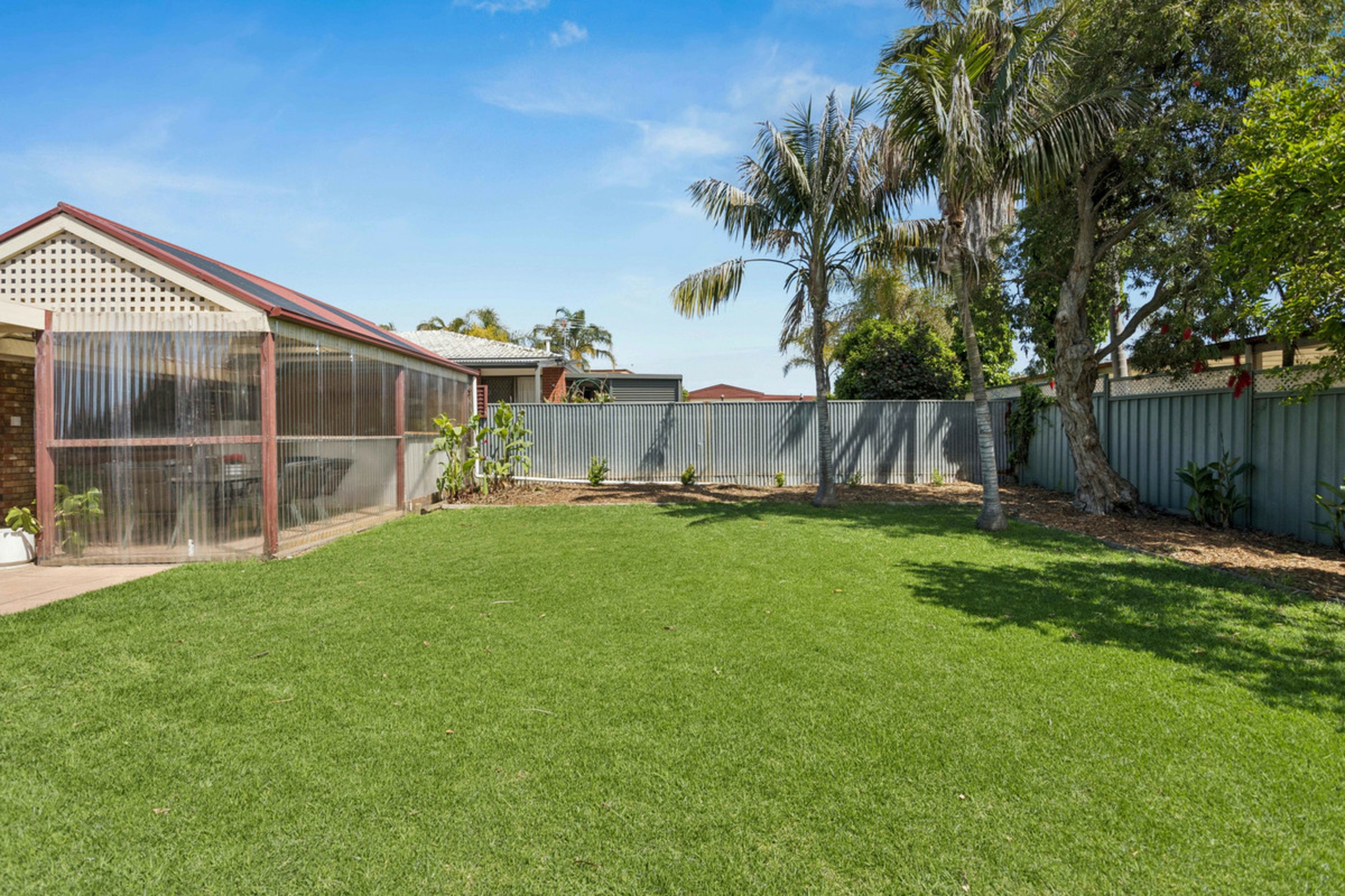 26 Welloch Street — photo 16 of 19