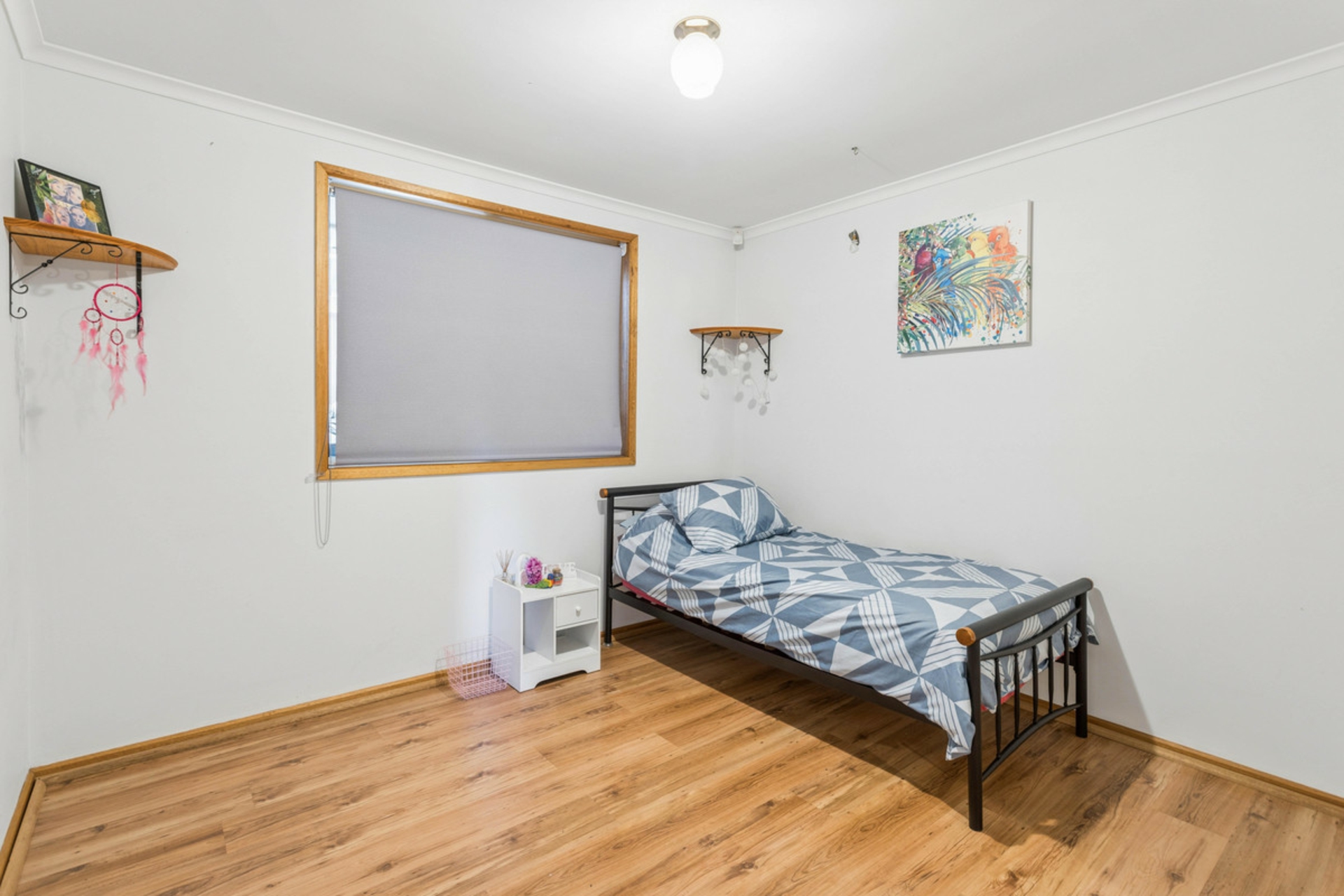 8 Burns Avenue — photo 13 of 23