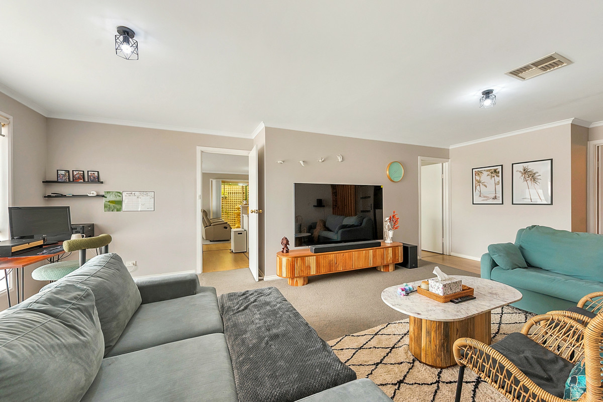 37 Fleming Avenue — photo 3 of 14
