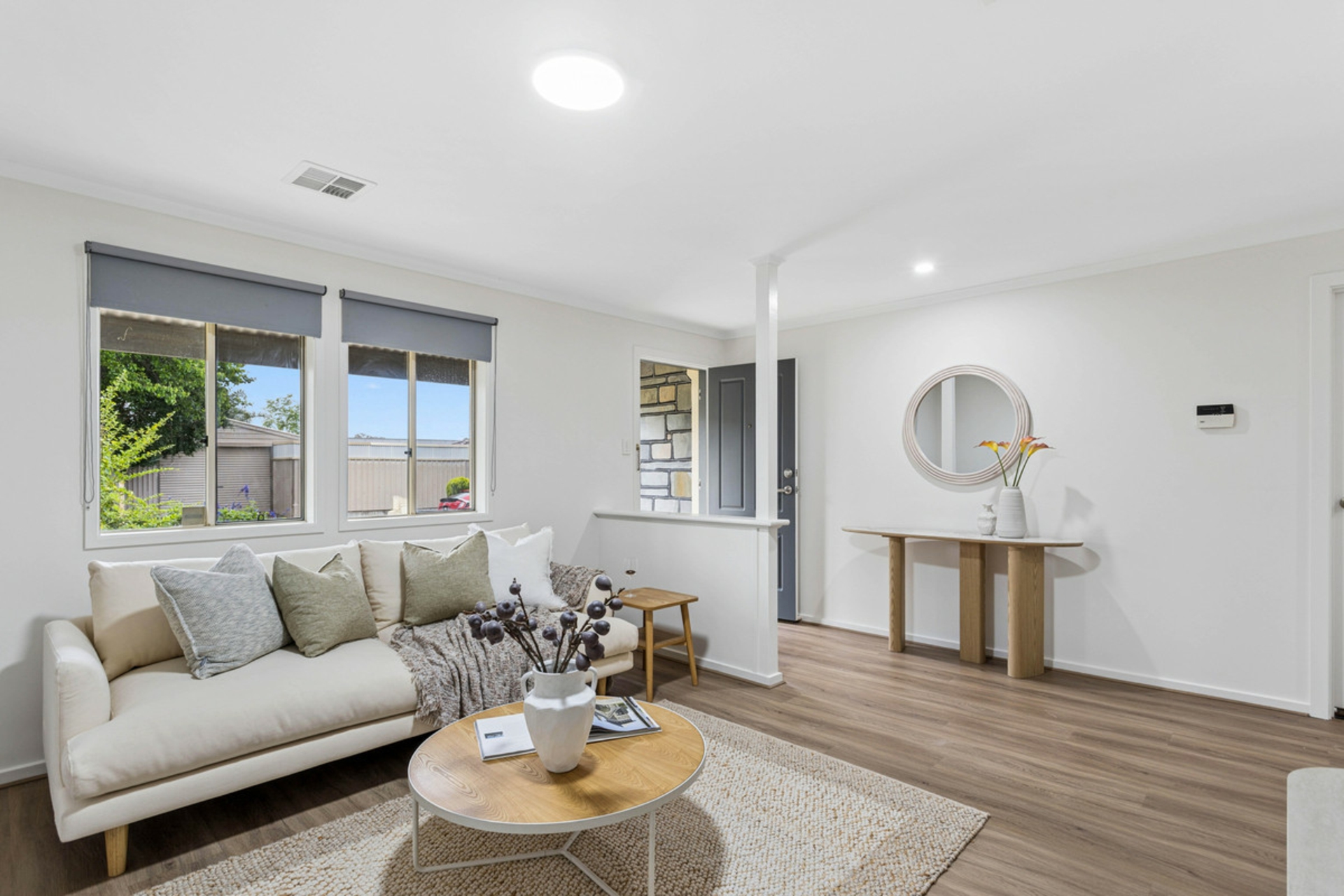 8 Yellow Wood Court — photo 4 of 23