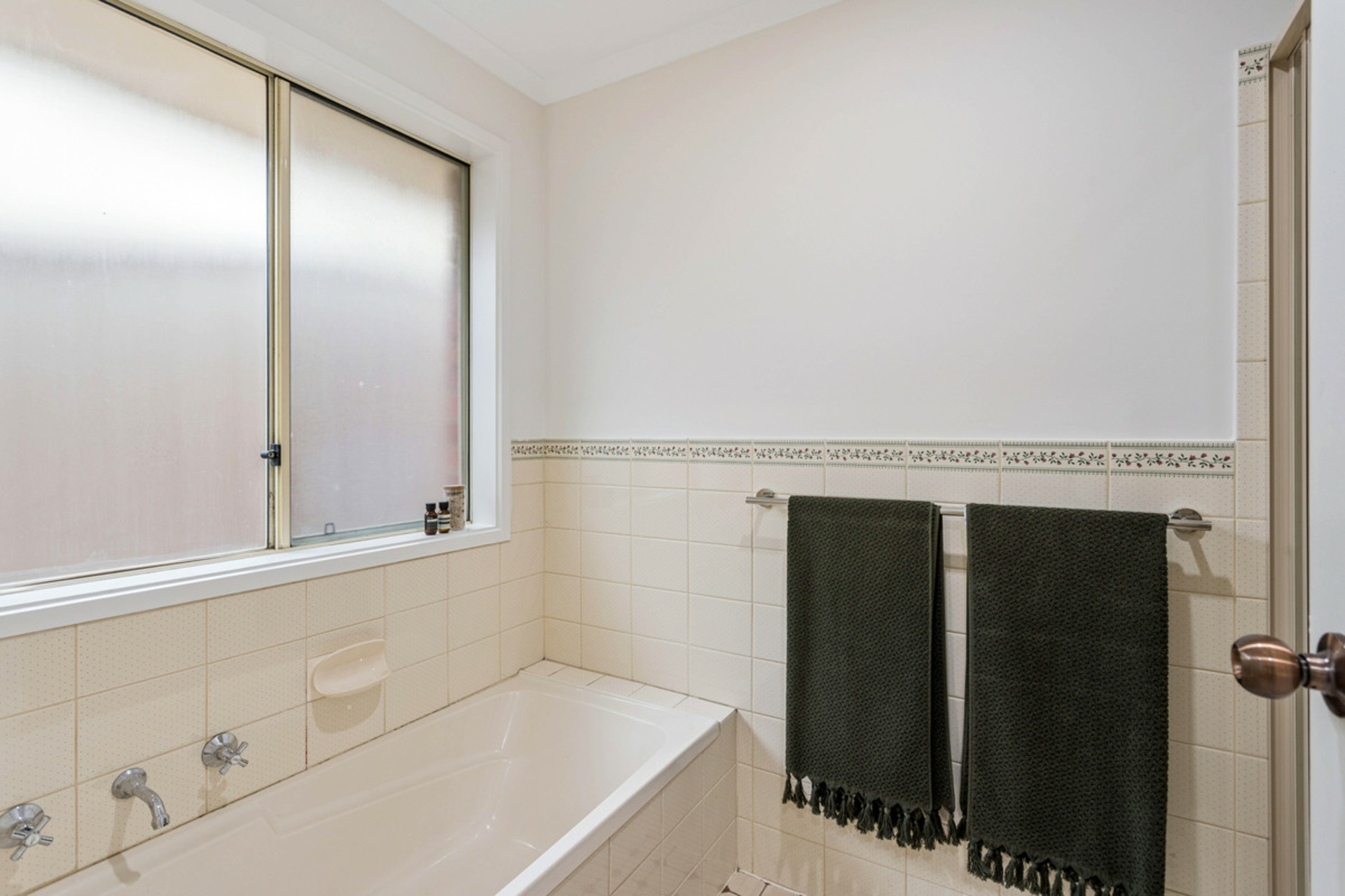 8 Yellow Wood Court — photo 17 of 23