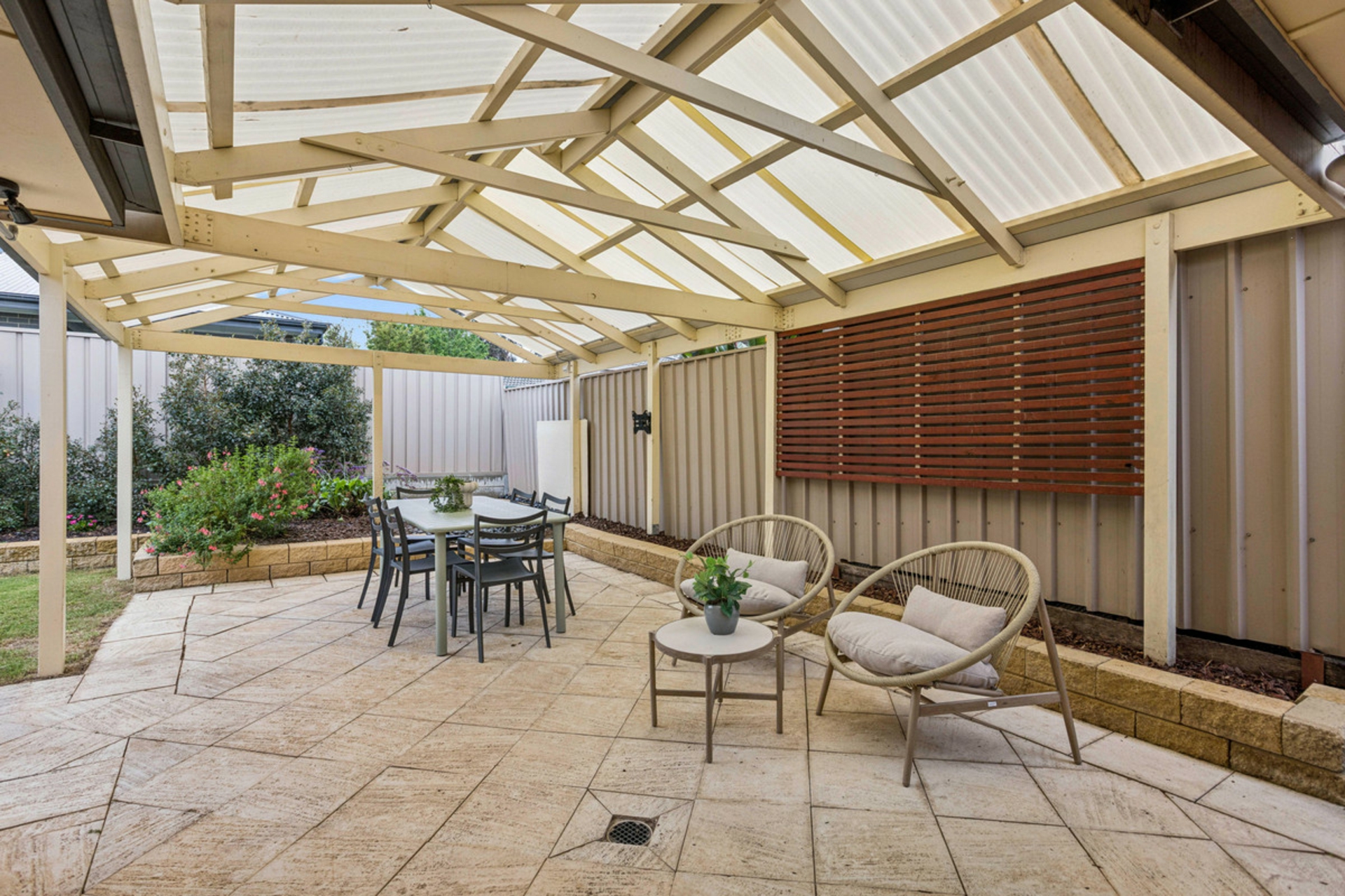 8 Yellow Wood Court — photo 18 of 23